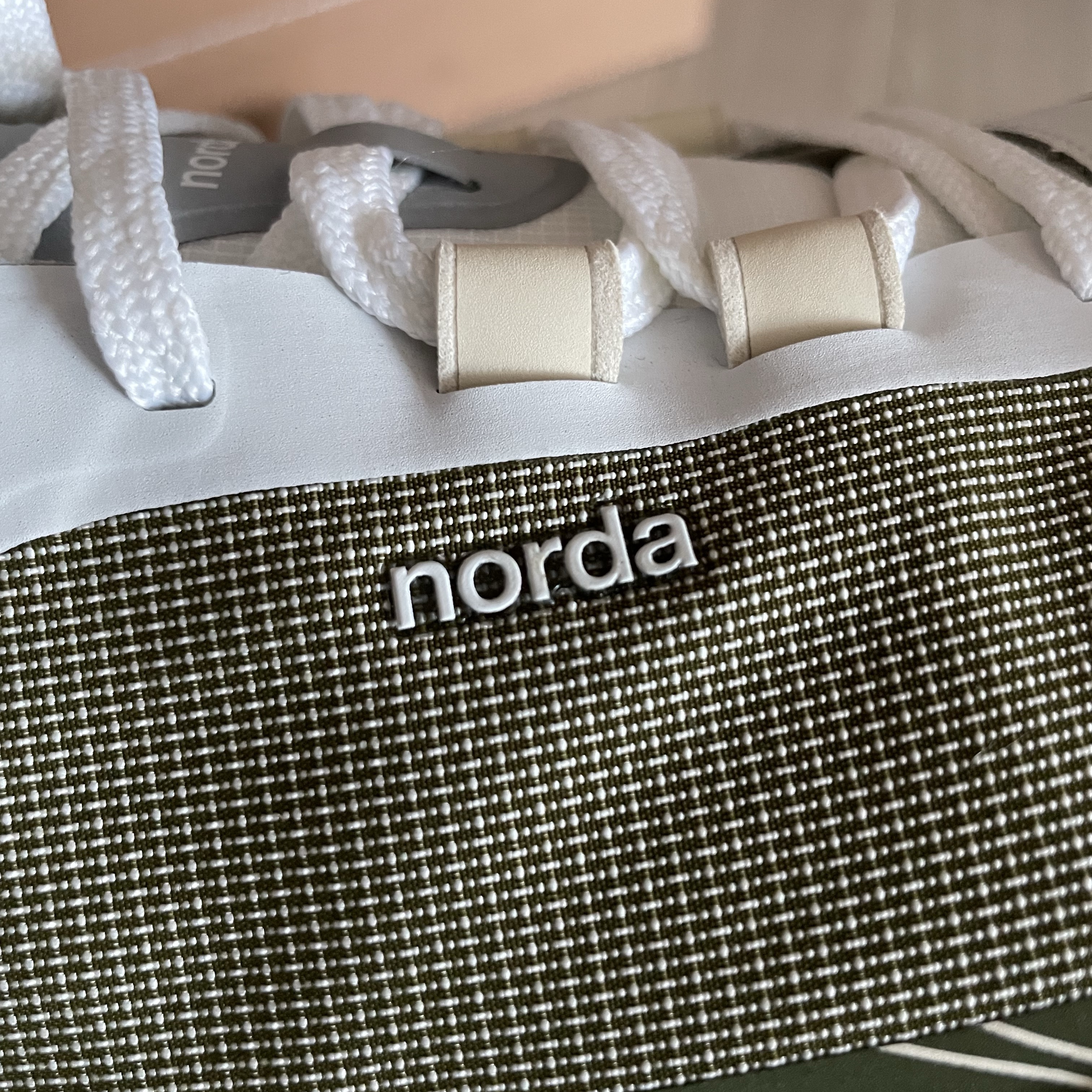 Norda 001 Glitch 착용 스타일 - 2