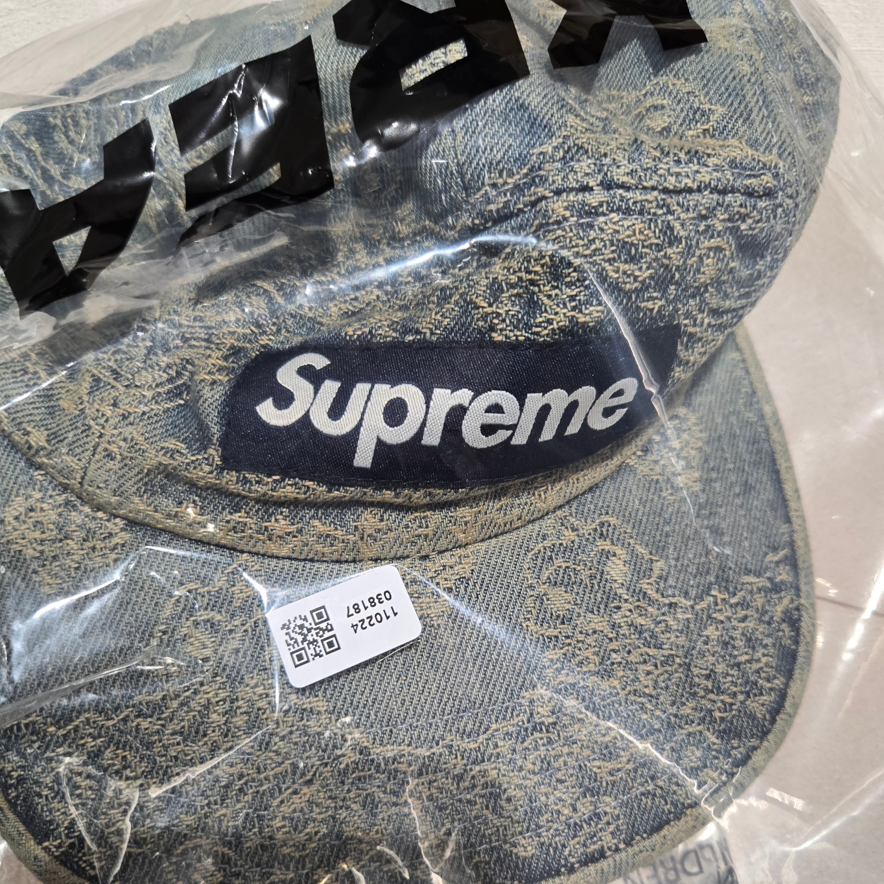 Supreme Bandana Jacquard Denim Camp Cap Blue - 25SS 착용 스타일