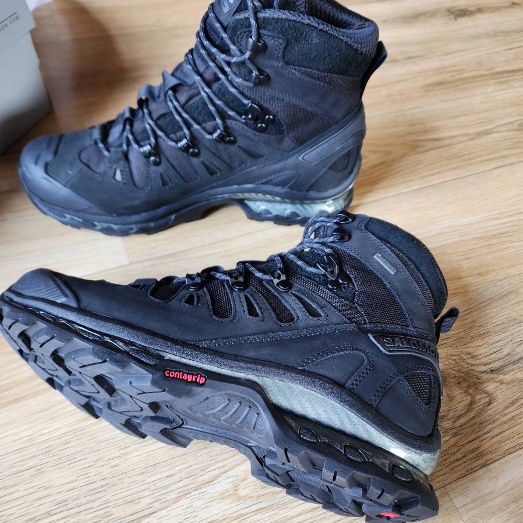 Salomon Quest 3 4D Gore-Tex Black Ebony 착용 스타일 - 3