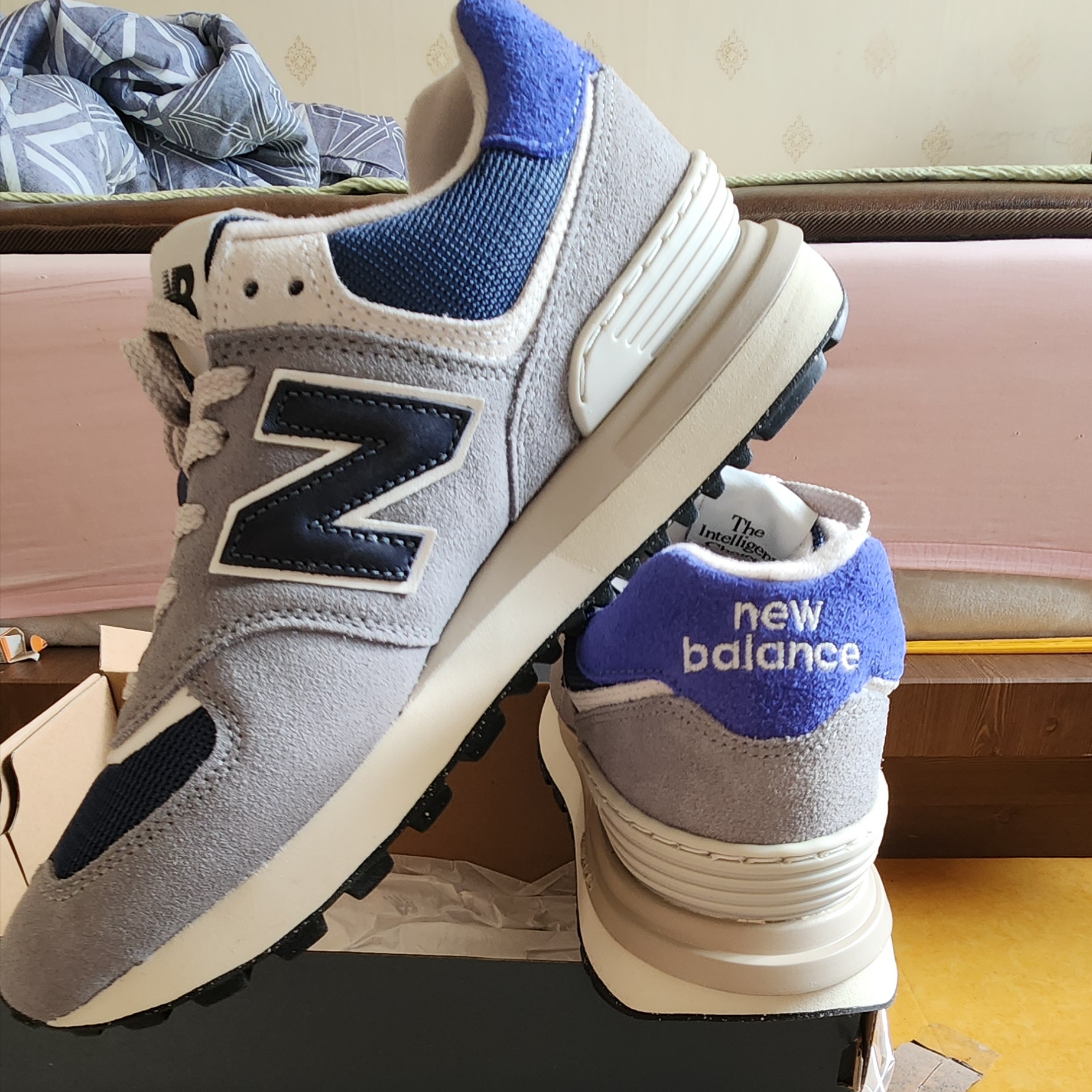 New Balance 574 Legacy Arctic Grey 착용 스타일 - 1
