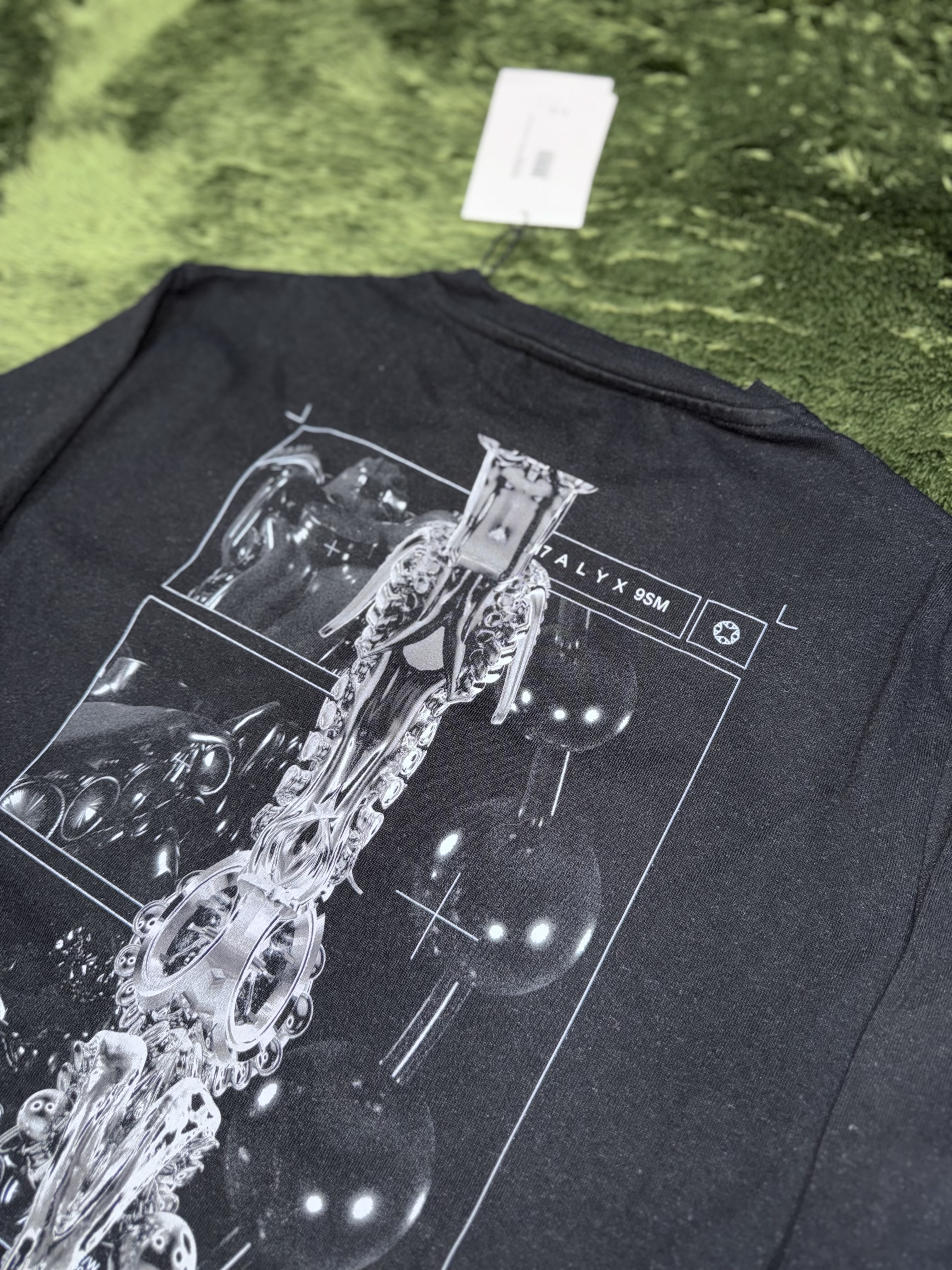 1017 Alyx 9SM Graphic Printed Long Sleeve T-Shirt Black 착용 스타일 - 10