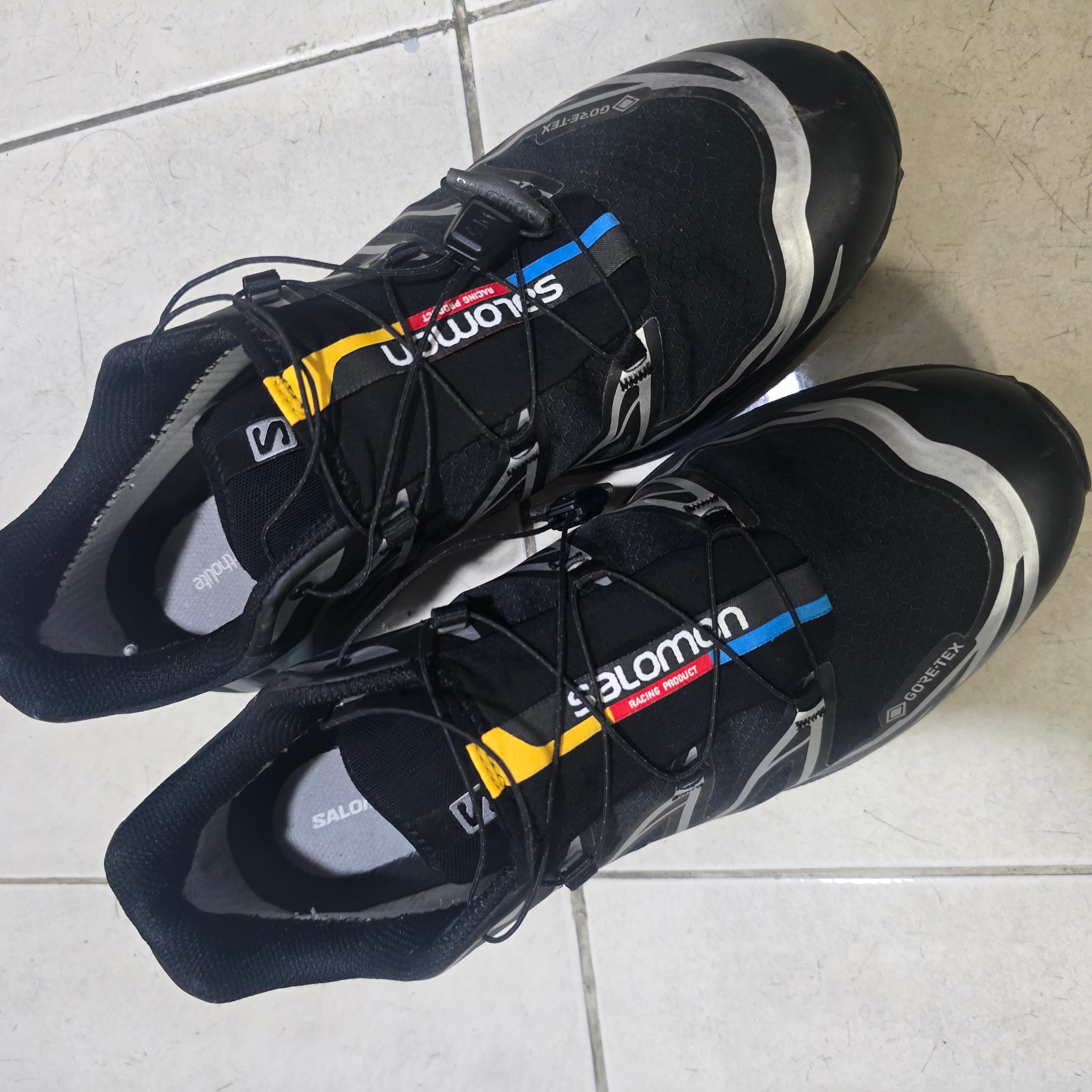 Salomon XT-6 GTX Black Silver 착용 스타일