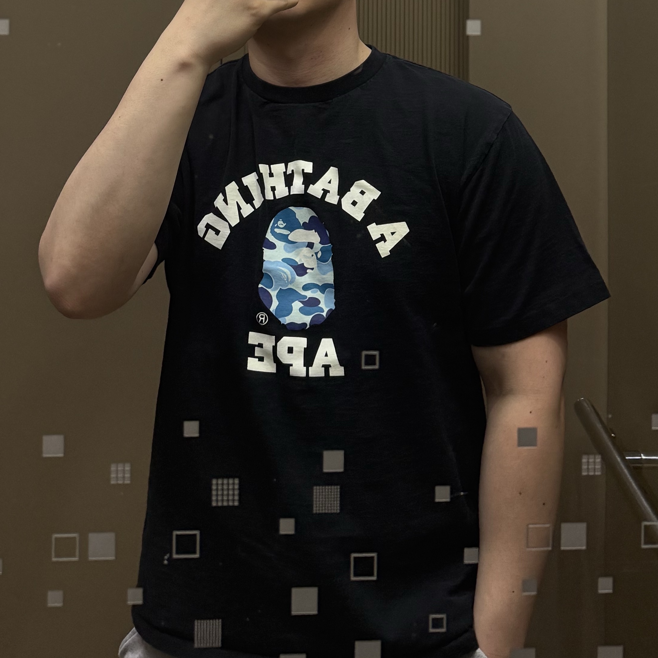 BAPE ABC Camo College T-Shirt Black Blue 착용 스타일
