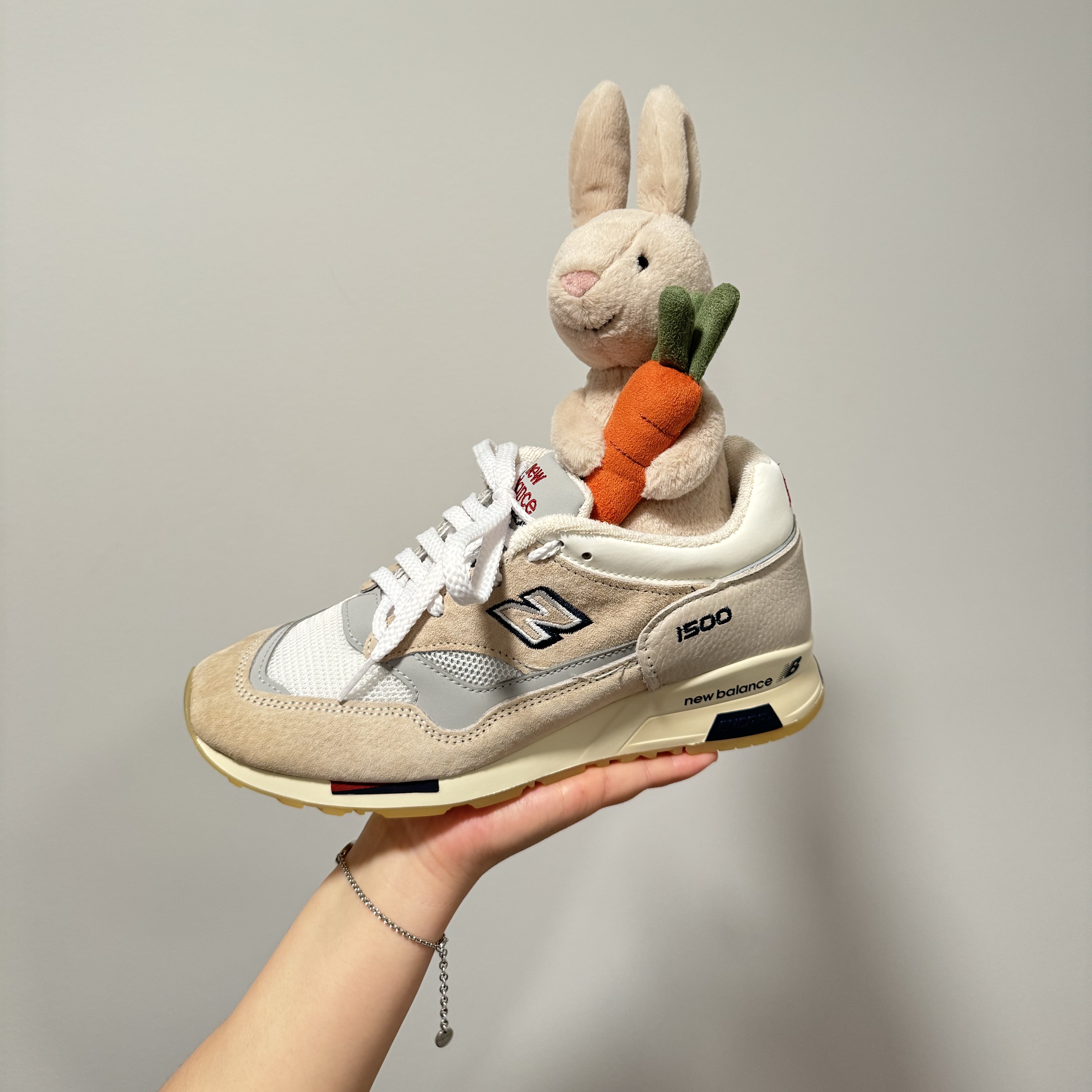 New Balance 1500 Made in UK Off White Blanc De Blanc 착용 스타일