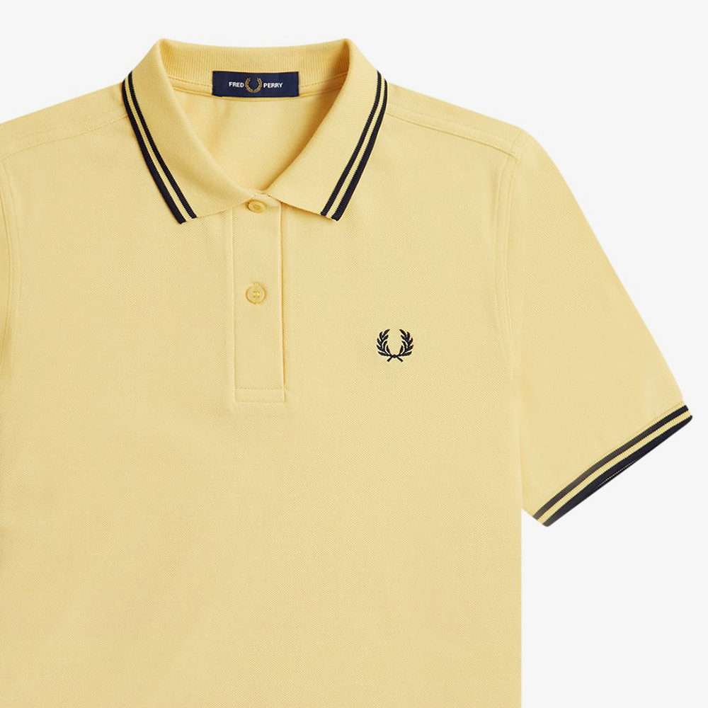 프레드페리 우먼스 G3600 트윈 팁 프레드페리 셔츠 챔피언스골드/블랙(Fred Perry Womens Twin Tipped Fred Perry Shirt Champion’s Gold/Black) - 6