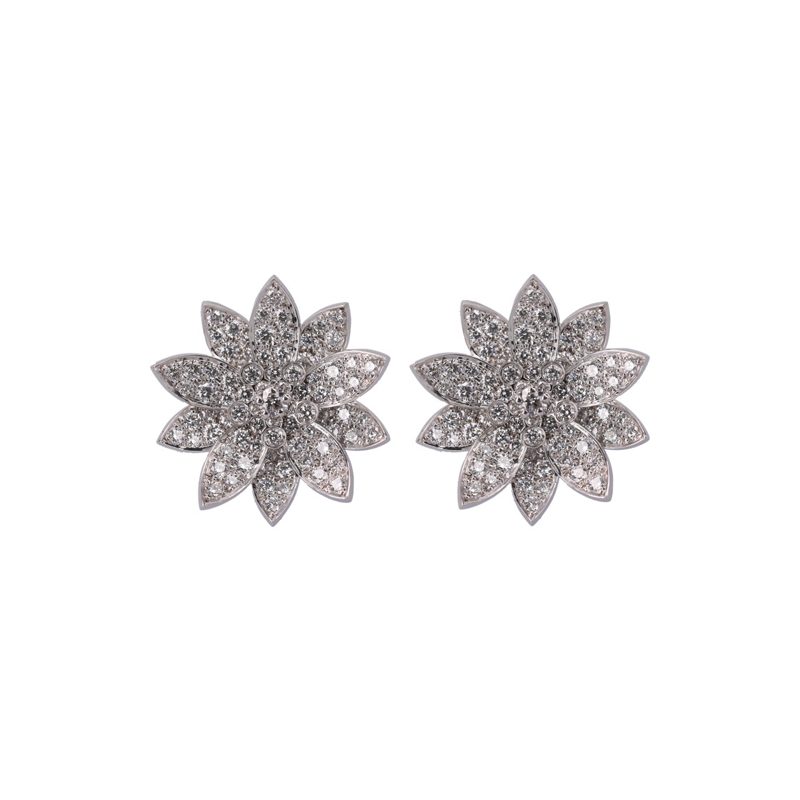 IT6LCIBAAE9C Van Cleef & Arpels & Arpels Lotus Earrings Large White Gold