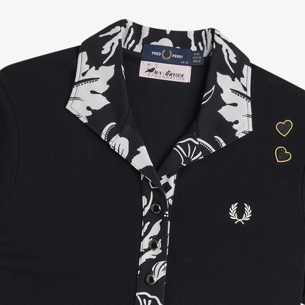 프레드페리x에이미와인하우스 프린트 트림 폴로 셔츠 블랙(Fred Perry Womens Printed Trim Polo Shirt Black) - 3