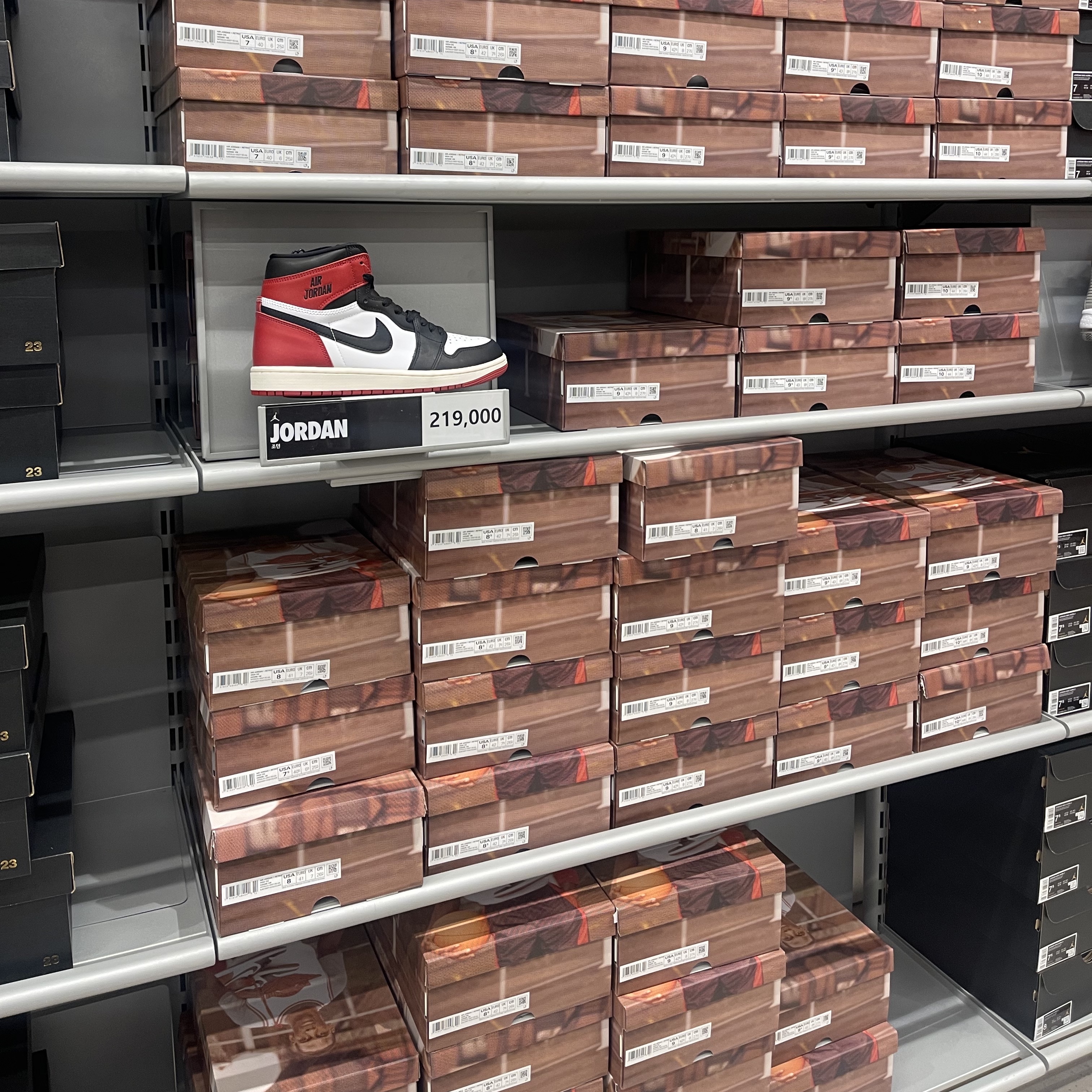 Jordan 1 Retro High OG Black Toe 착용 스타일