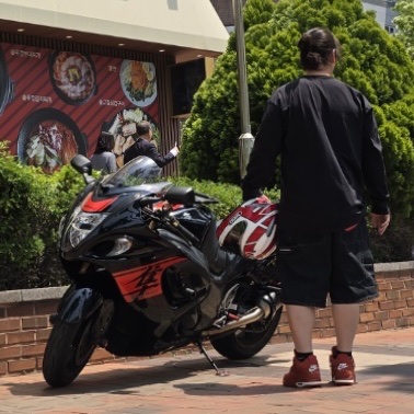 Jordan 4 x Nigel Sylvester Retro OG SP Brick by Brick, Supreme x Nike Denim Short Black - 24SS 착용 스타일 - 3