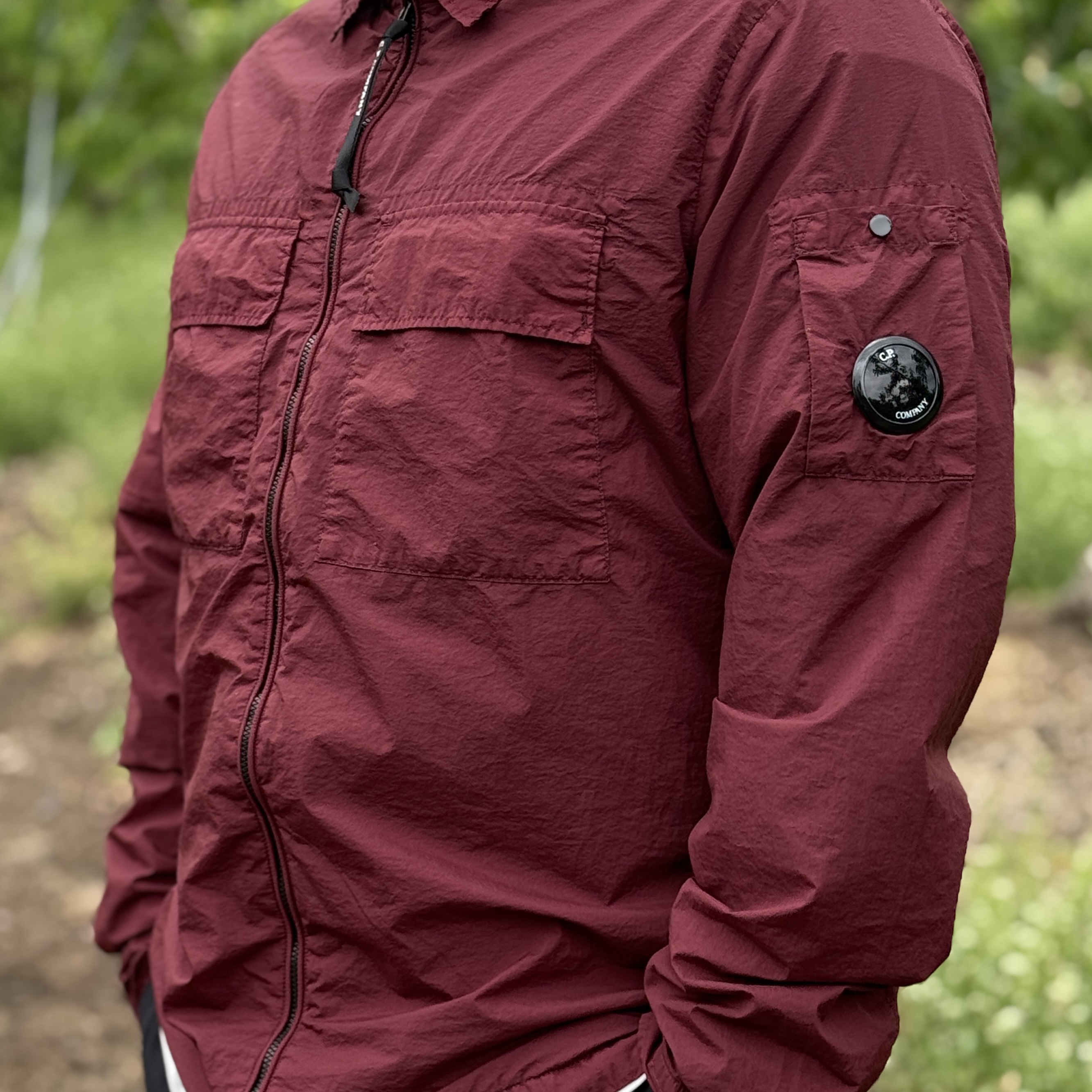 C.P. Company Chrome-R Lens Overshirt Night Shade Purple - 24FW, Nike ACG Smith Summit Cargo Pants Black Anthracite - Asia 착용 스타일 - 6