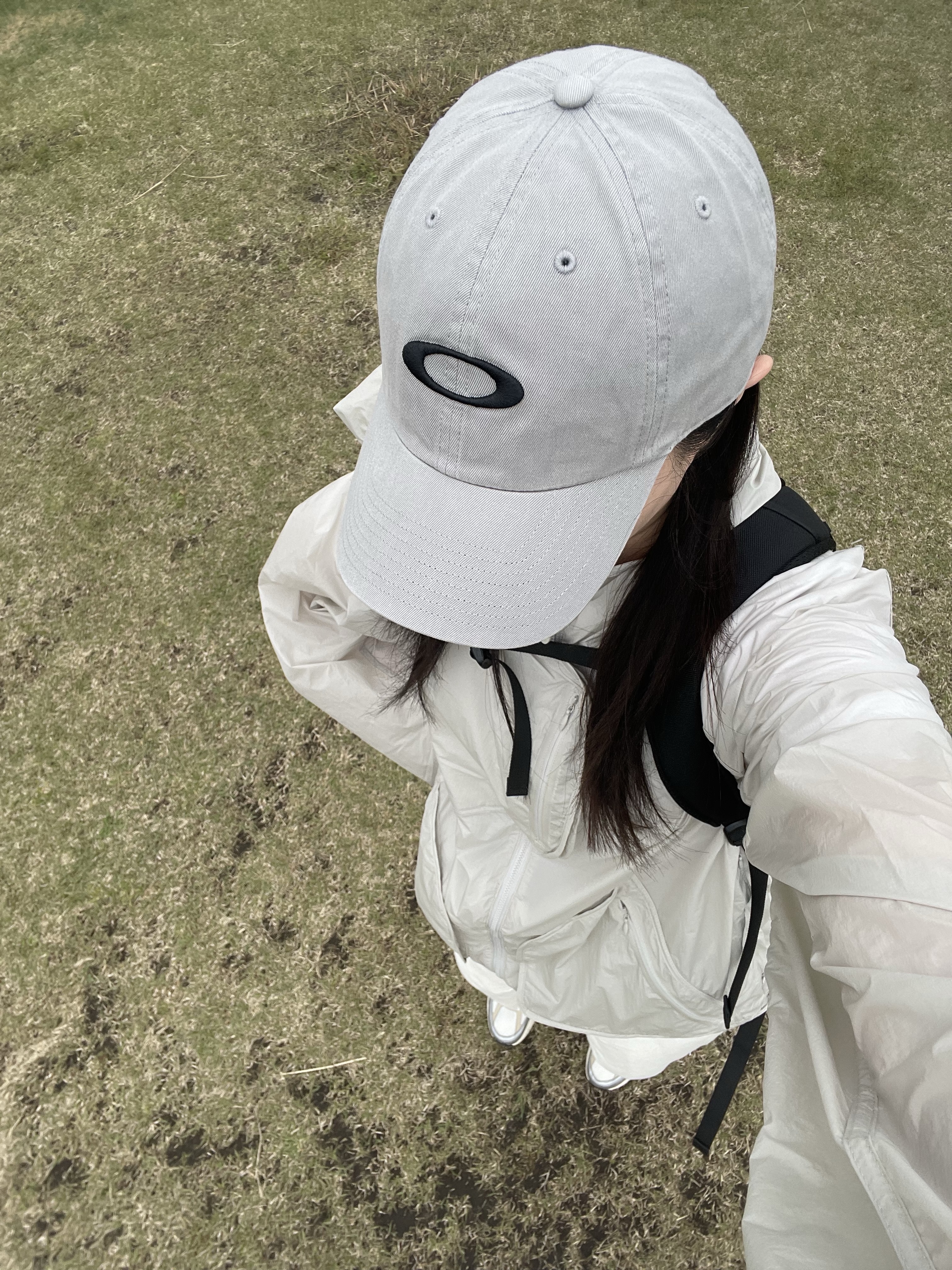 Sansan Gear 3D Pocket Jacket Light Grey - 24SS, Oakley Remix Dad Hat Cement 착용 스타일 - 3