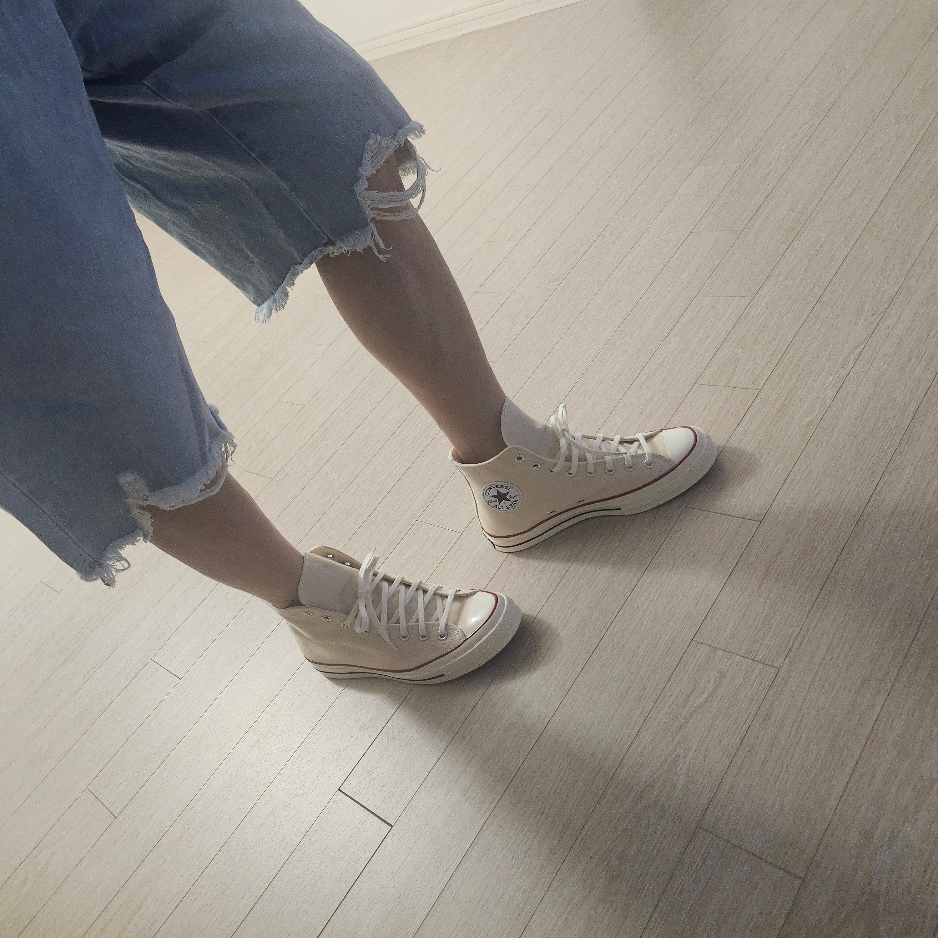 Converse Chuck 70 High Parchment 착용 스타일