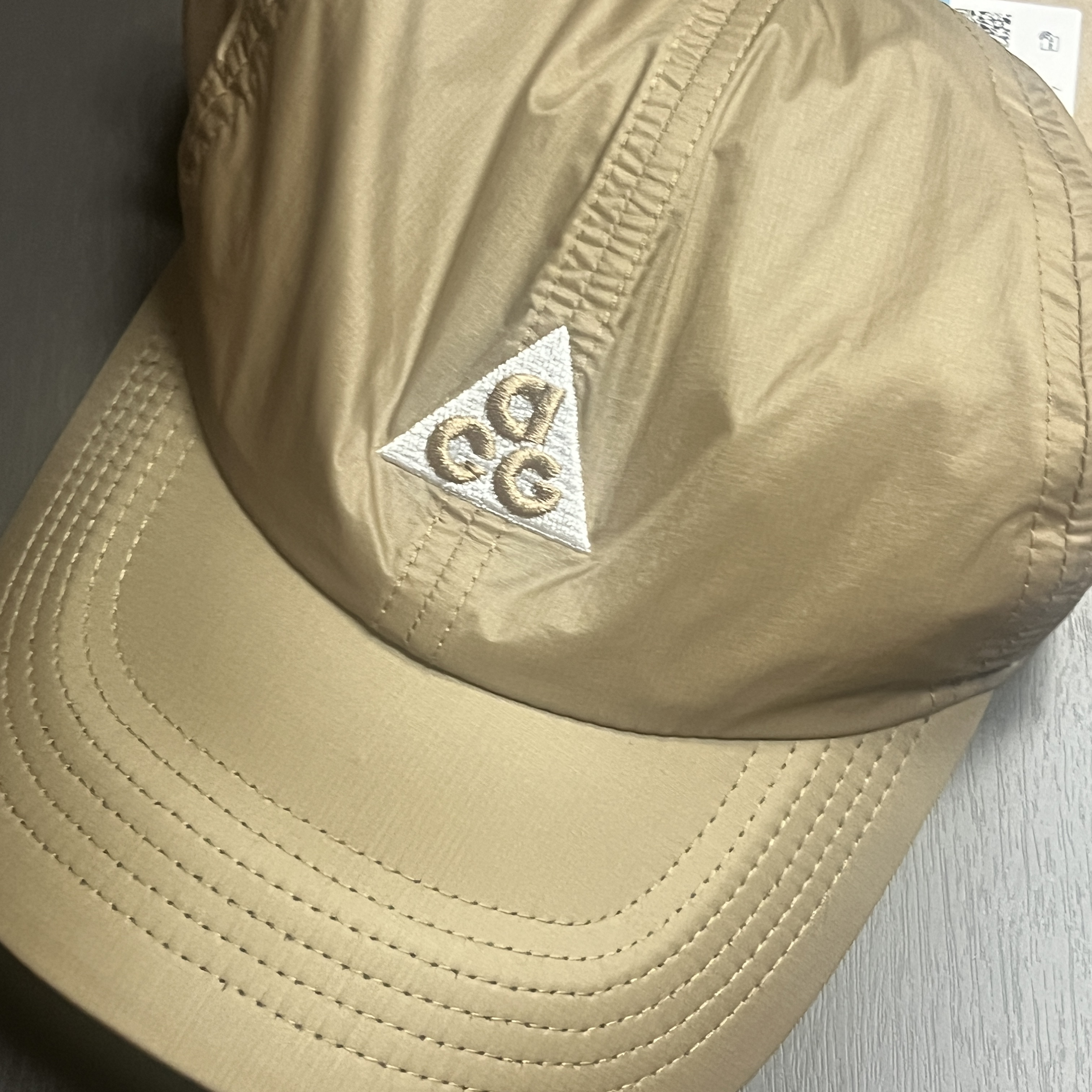 Nike ACG Dri-Fit Club Trail Cap Parachute Beige 착용 스타일