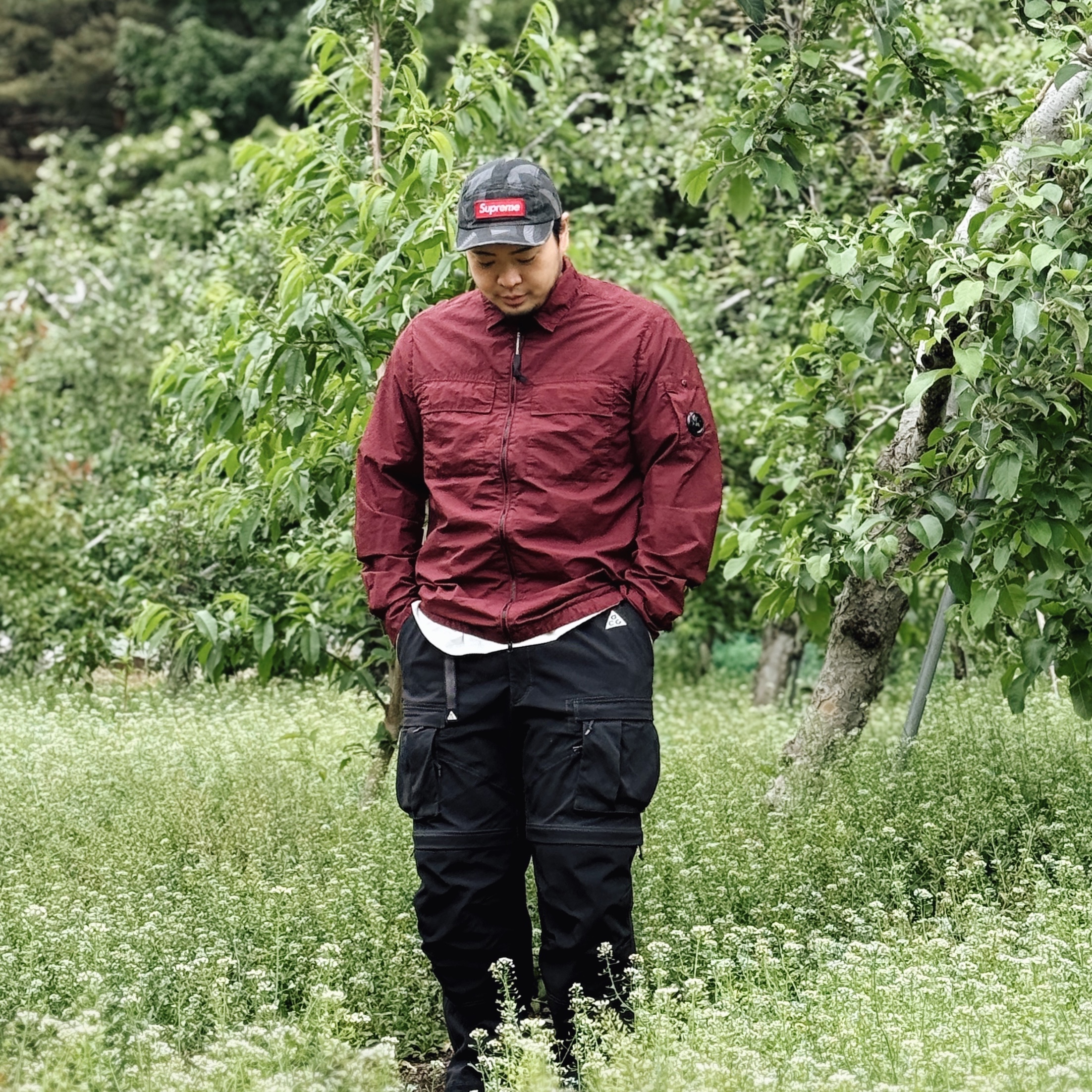 C.P. Company Chrome-R Lens Overshirt Night Shade Purple - 24FW, Nike ACG Smith Summit Cargo Pants Black Anthracite - Asia 착용 스타일 - 5