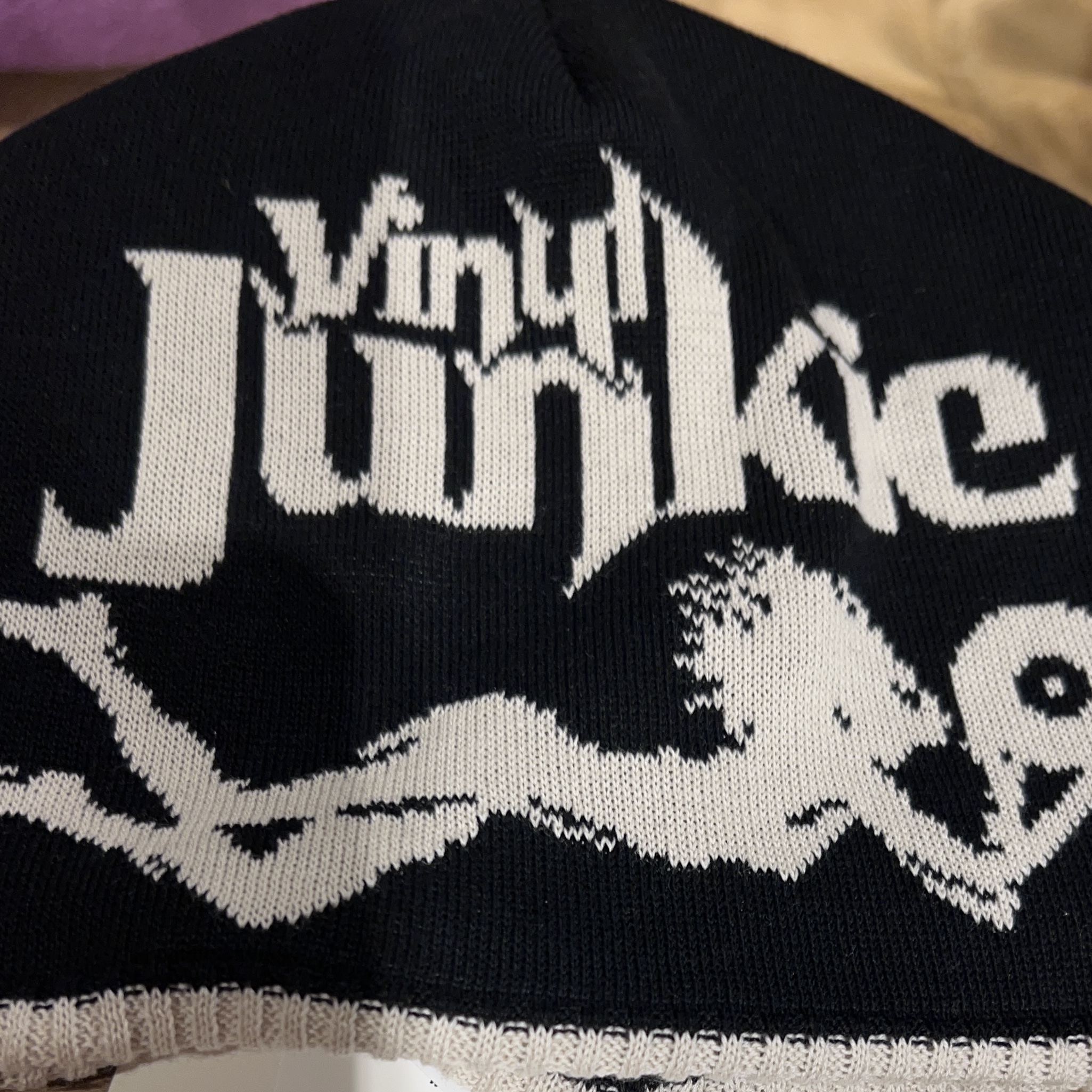 Hysteric Glamour Vinyl Junkie Knit Cap Black 착용 스타일