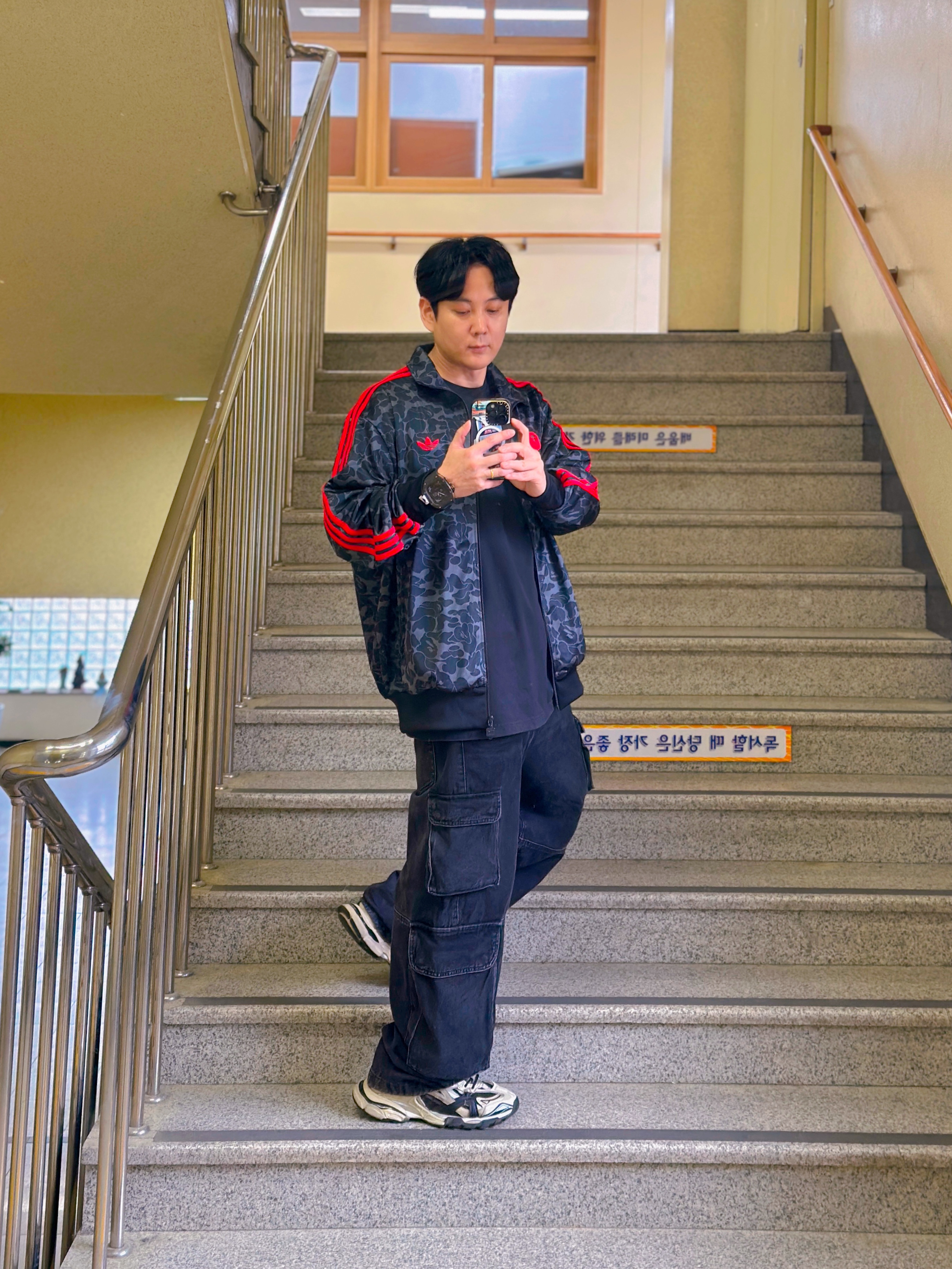 Adidas x BAPE Allover Print Track Top Black - KR Sizing 착용 스타일 - 2