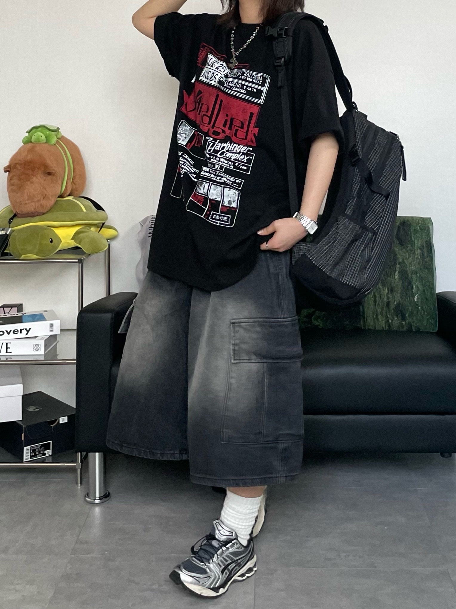 Asics Unlimited Gel-Kayano 14 Carrier Grey Black, Supreme Backpack Black - 24SS 착용 스타일 - 3