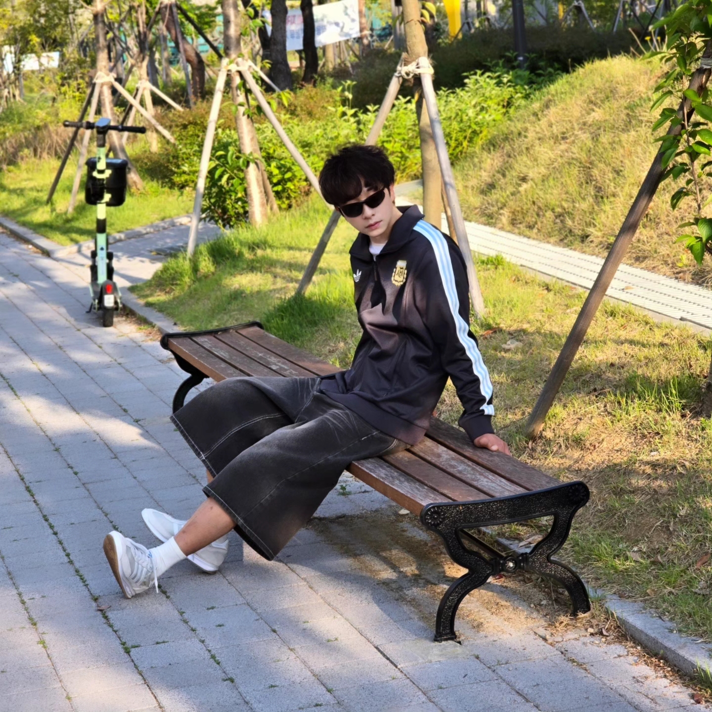 Adidas Argentina Beckenbauer Track Top Utility Black - KR Sizing, Adidas Argentina Beckenbauer Track Top Utility Black - US Sizing 착용 스타일 - 2