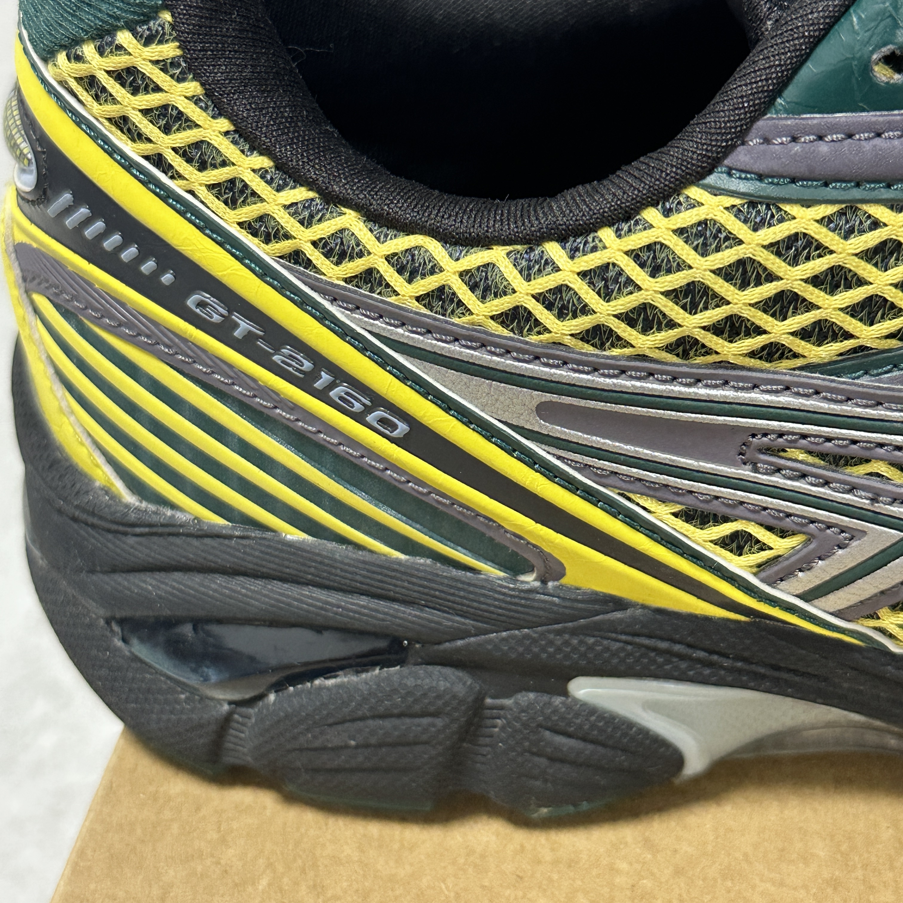 Asics GT-2160 Dark Neptune Pure Silver 착용 스타일 - 3