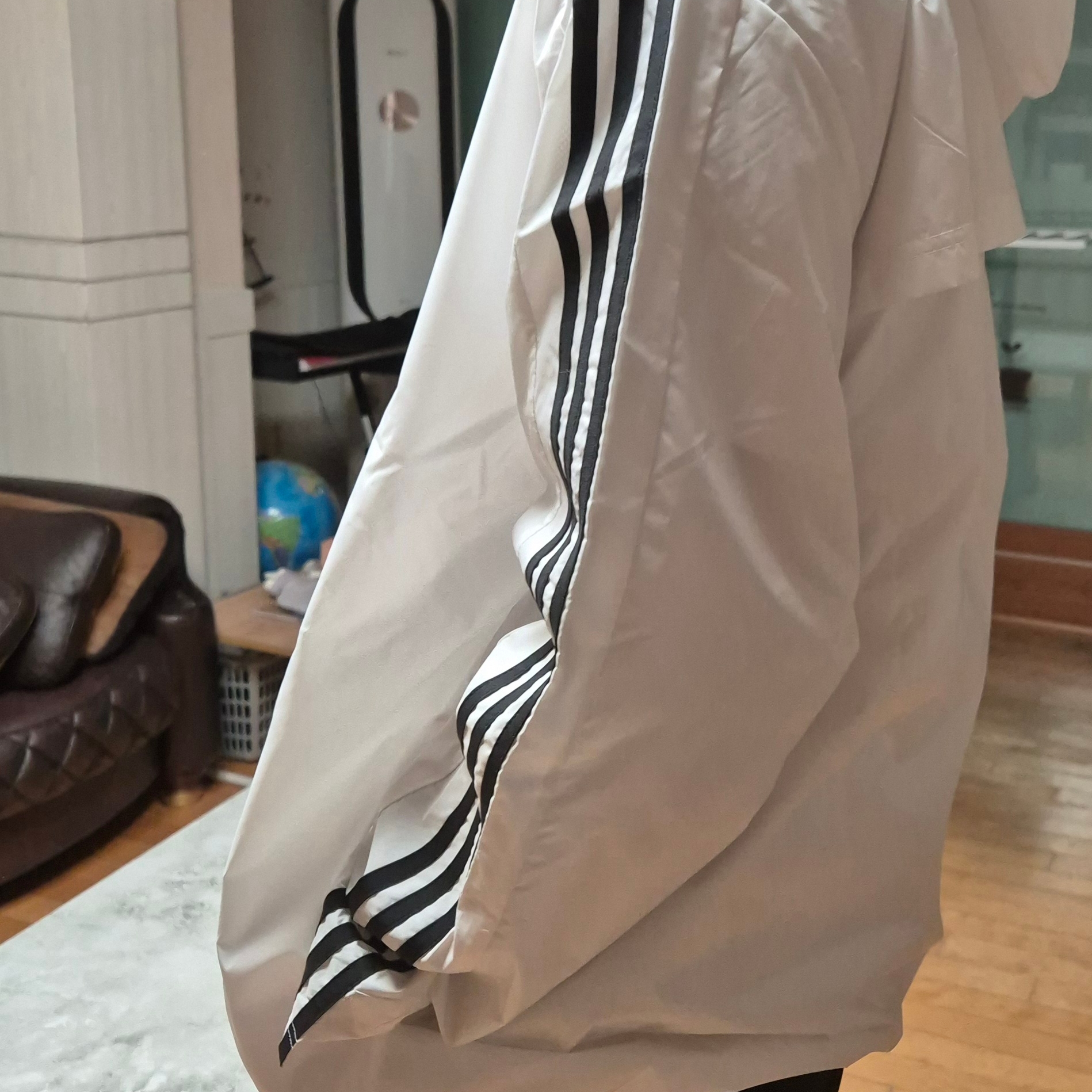Adidas Essential 3S Woven Windbreaker Jacket White - KR Sizing 착용 스타일 - 2