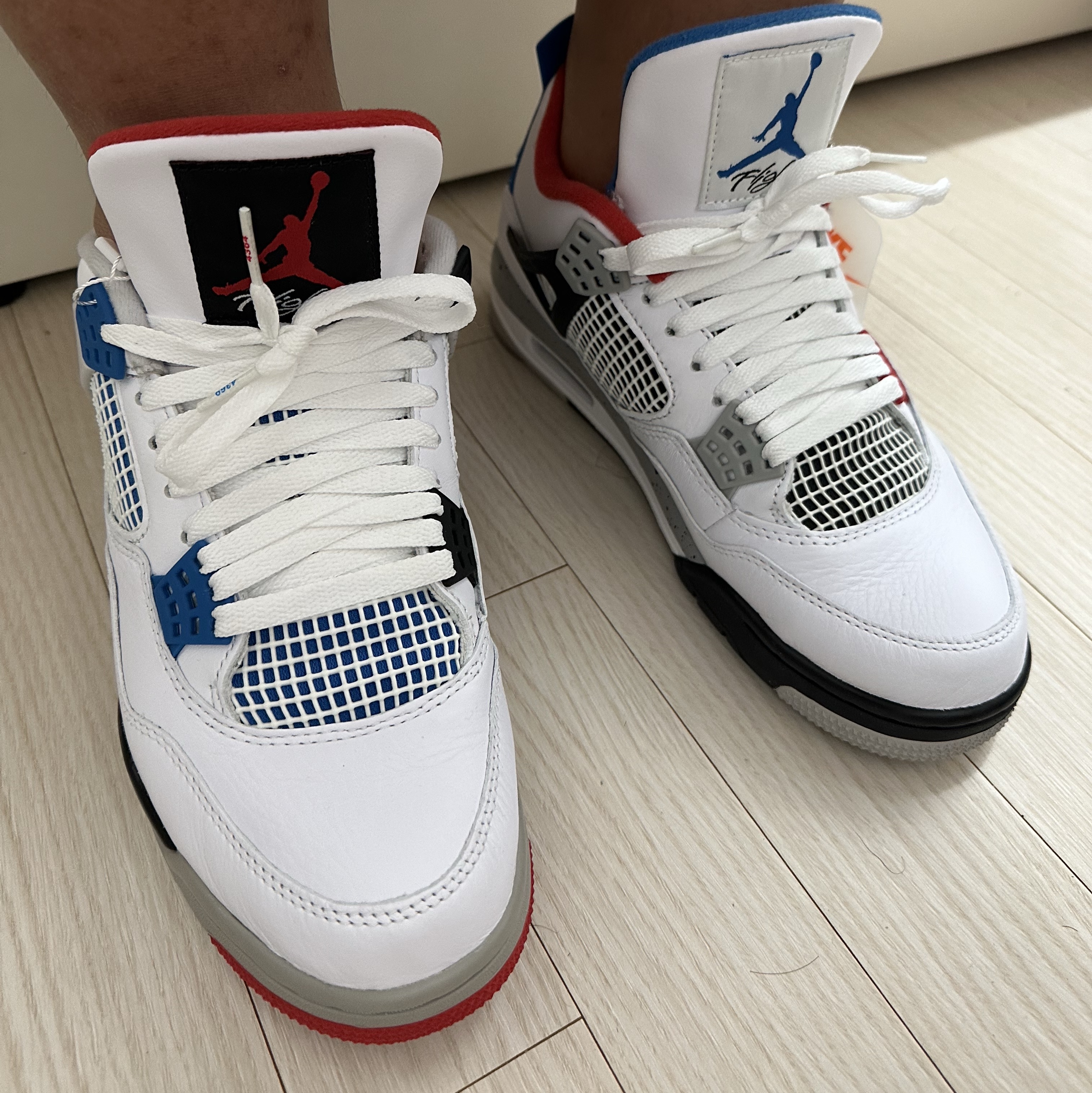 Jordan 4 Retro What The 4 착용 스타일