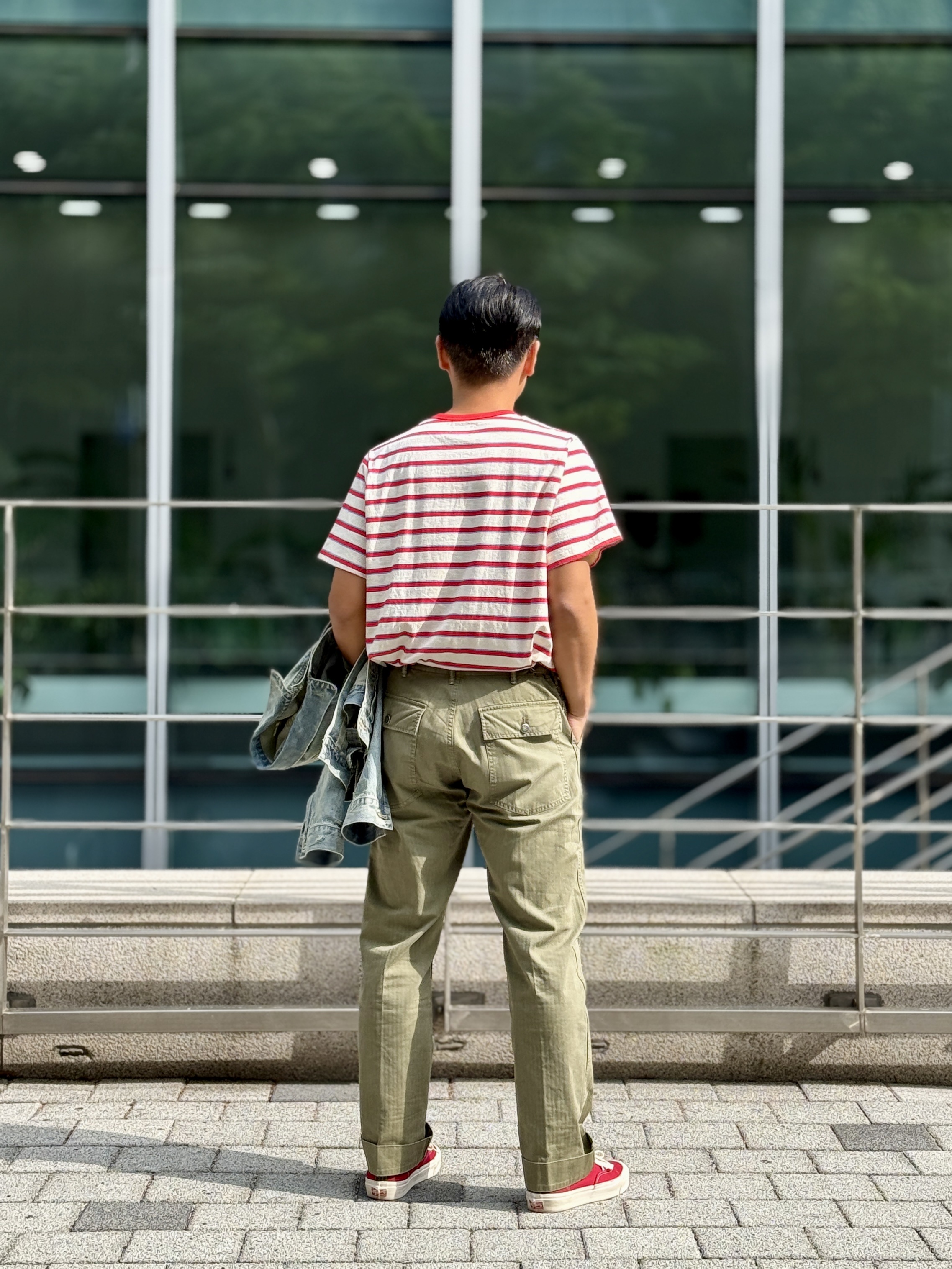 Vans Vault OG Authentic LX Chili Pepper Red 착용 스타일 - 5