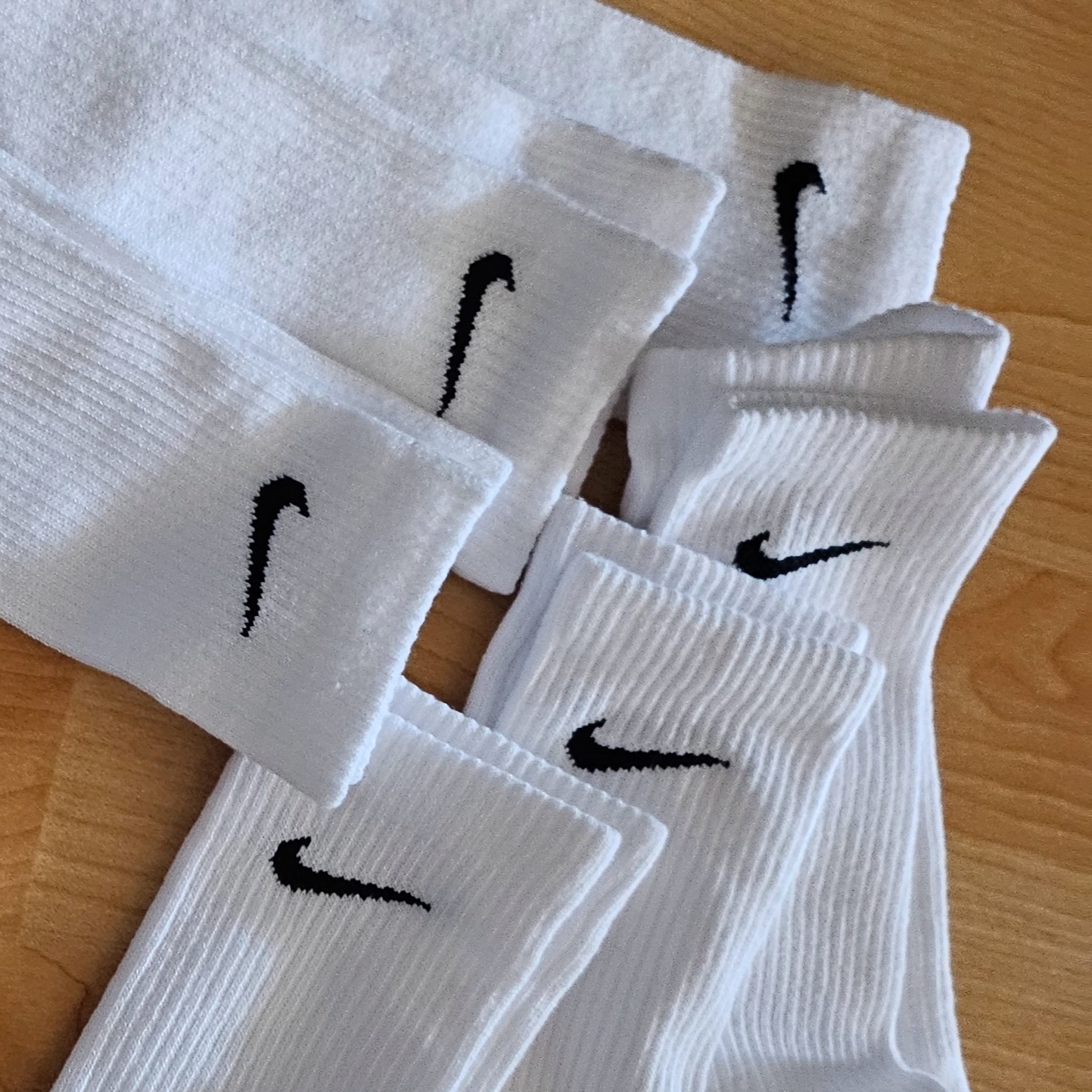 Nike Everyday Cushioned Training Crew Socks White (6 Pack/Korean Ver.) 착용 스타일