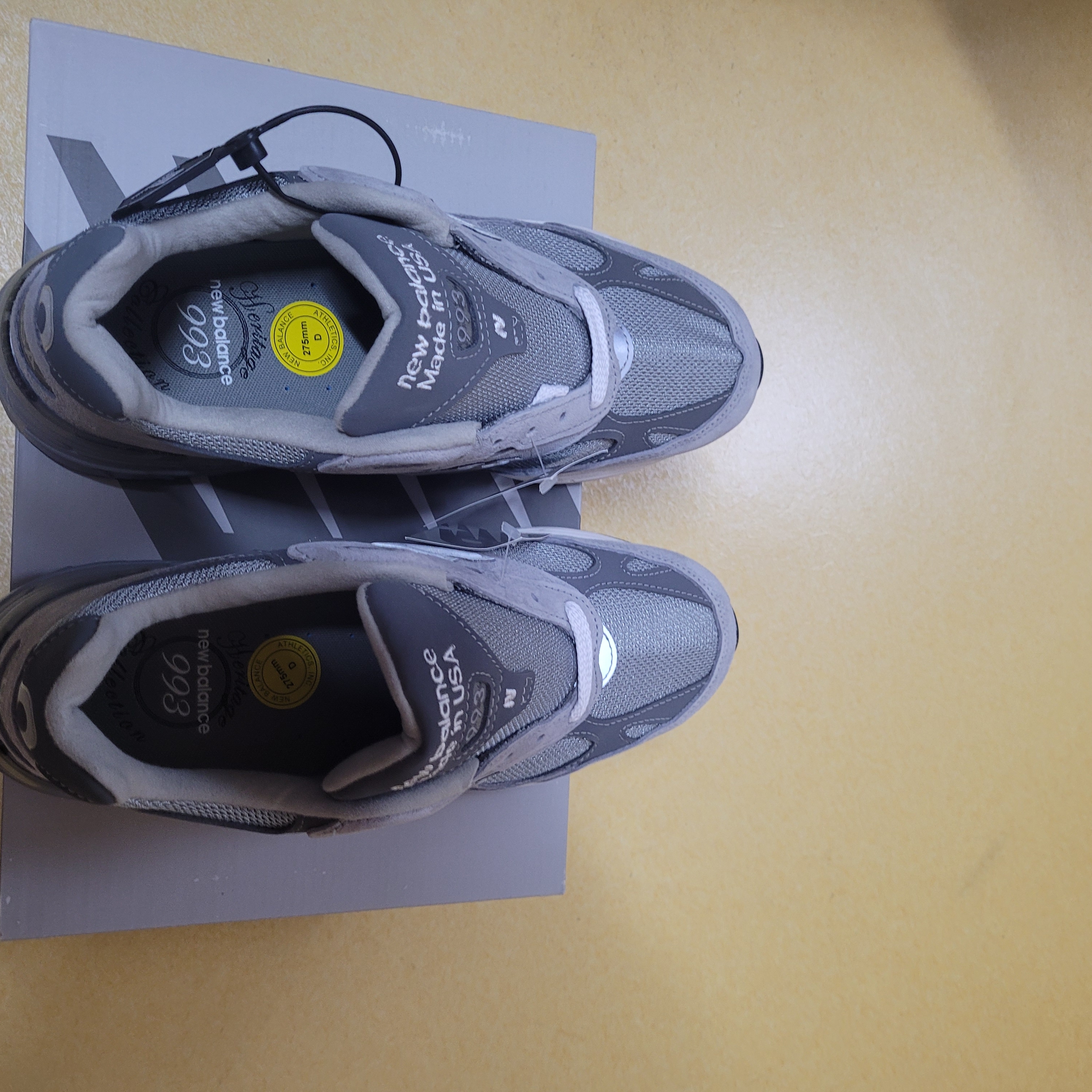 New Balance 993 Made in USA Grey - D Standard 착용 스타일 - 2