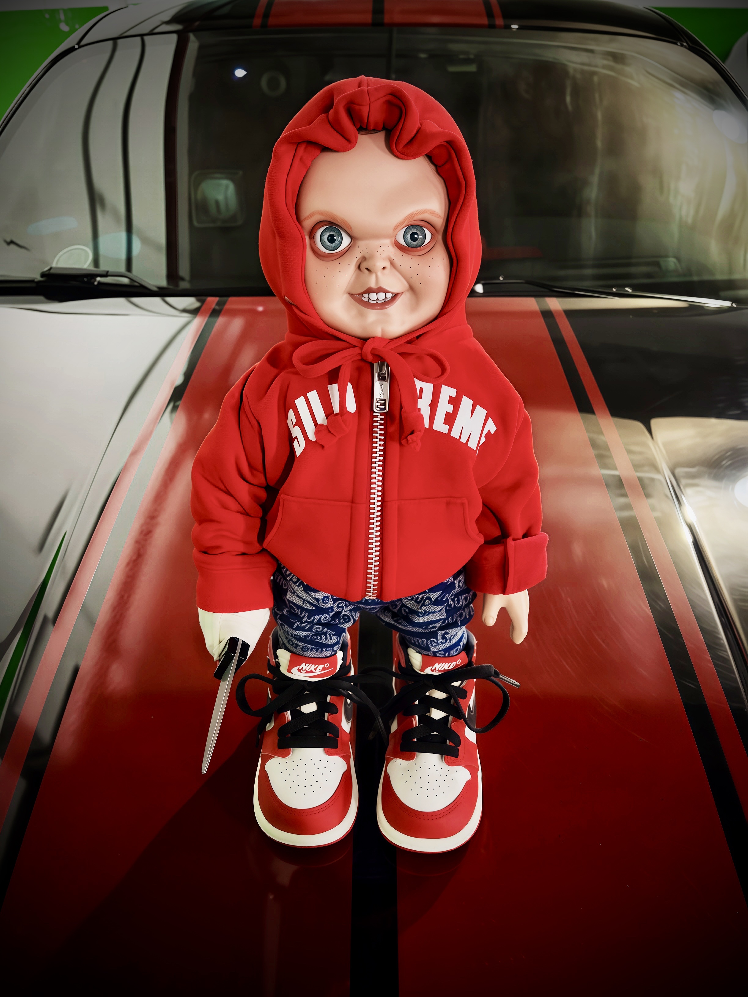 Supreme Chucky Doll - 20FW, Supreme x Steiff ET Multicolor - 25SS 착용 스타일 - 1