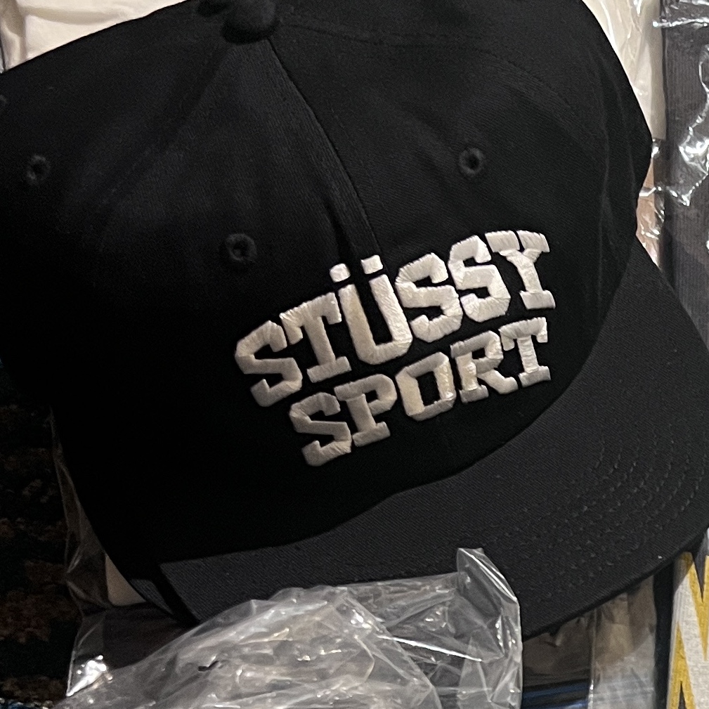 Stussy Sport Cap Black 착용 스타일