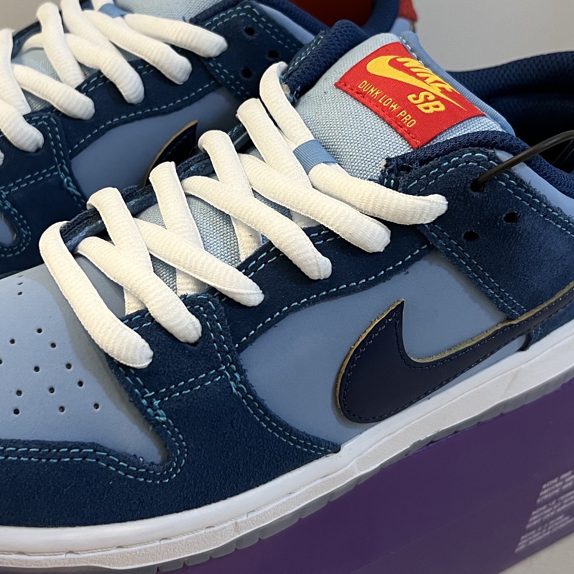 Nike x Why So Sad? SB Dunk Low Pro Coastal Blue 착용 스타일