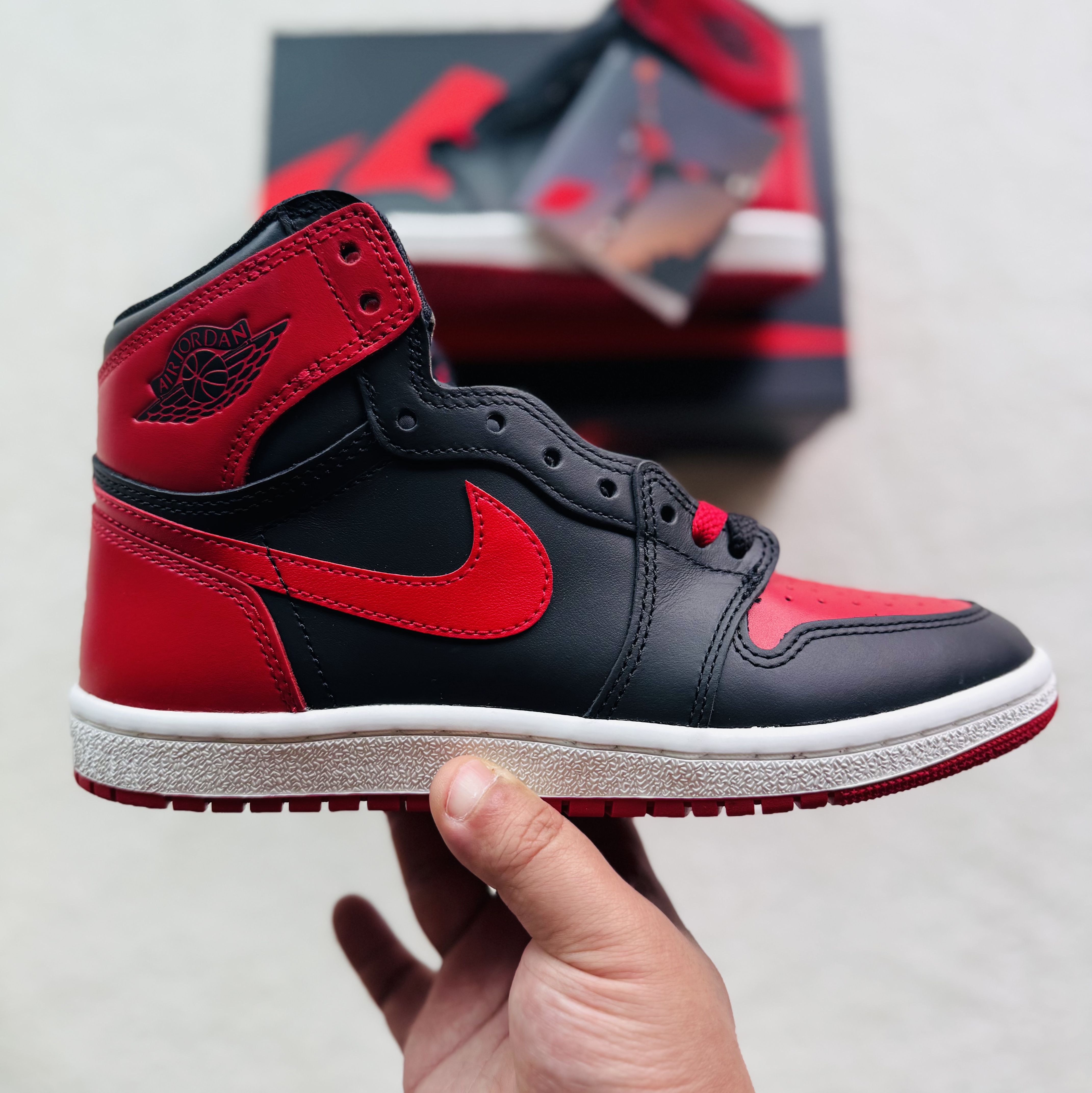 Jordan 1 High 85 Bred 착용 스타일 - 2