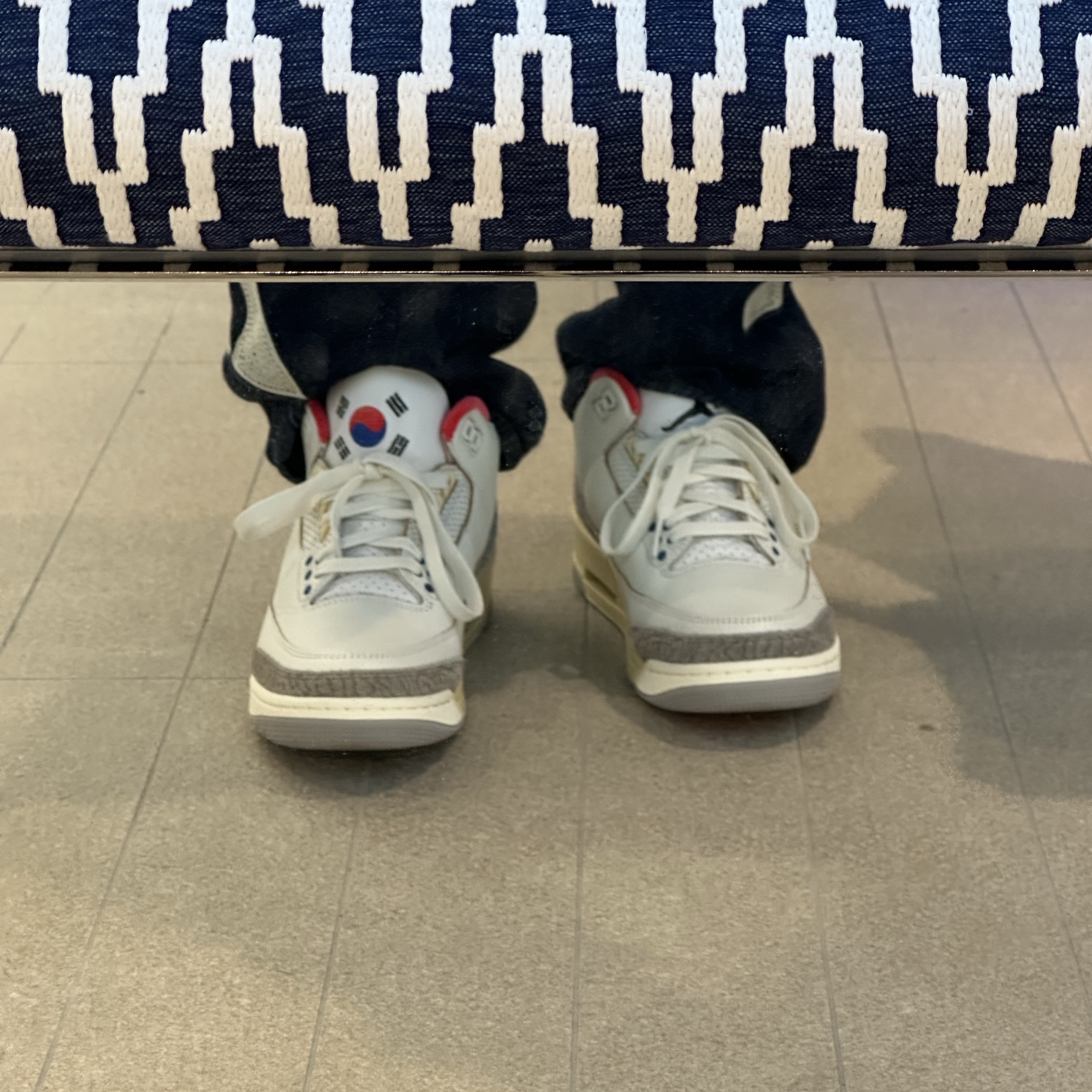Jordan 3 Retro Seoul 2.0, Kapital 12.5 oz. Denim Mexican Tuxedo 5P Okagilly Pants Indigo 착용 스타일