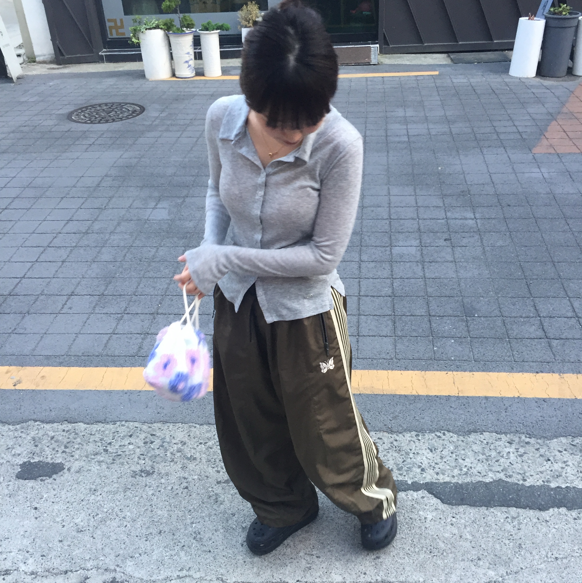 Needles x LHP H.D. Nylon Track Pants Olive, Crocs Classic Crush Clog Black 착용 스타일