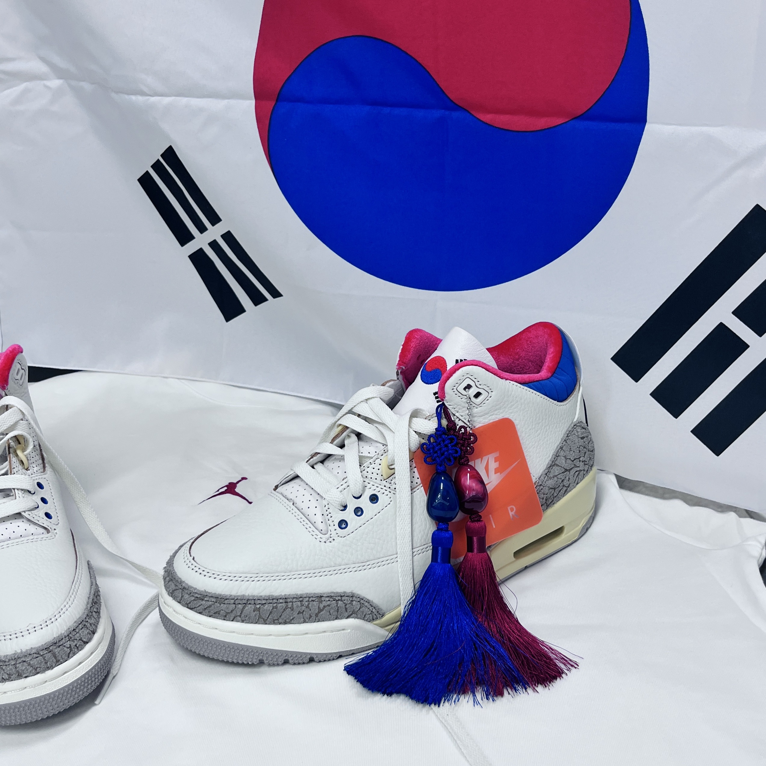 Jordan 3 Retro Seoul 2.0 착용 스타일 - 3