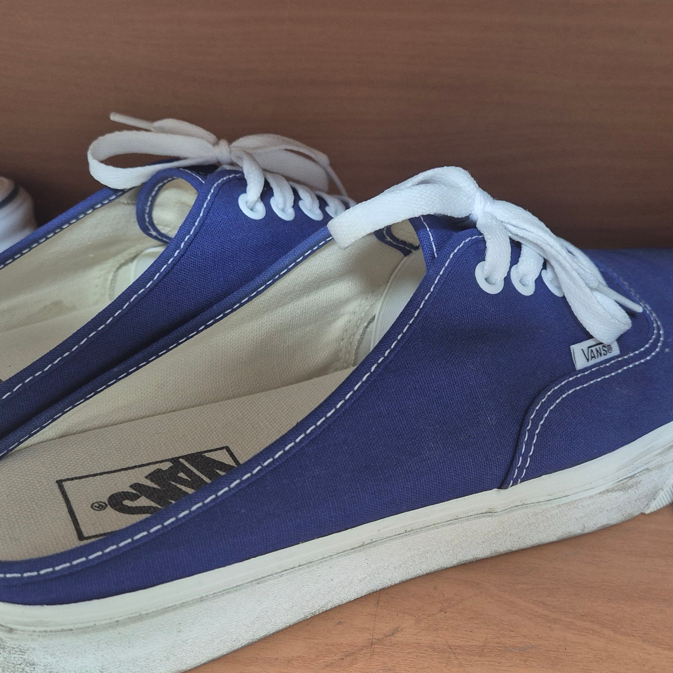 Vans Canvas Authentic Mule Blue 착용 스타일