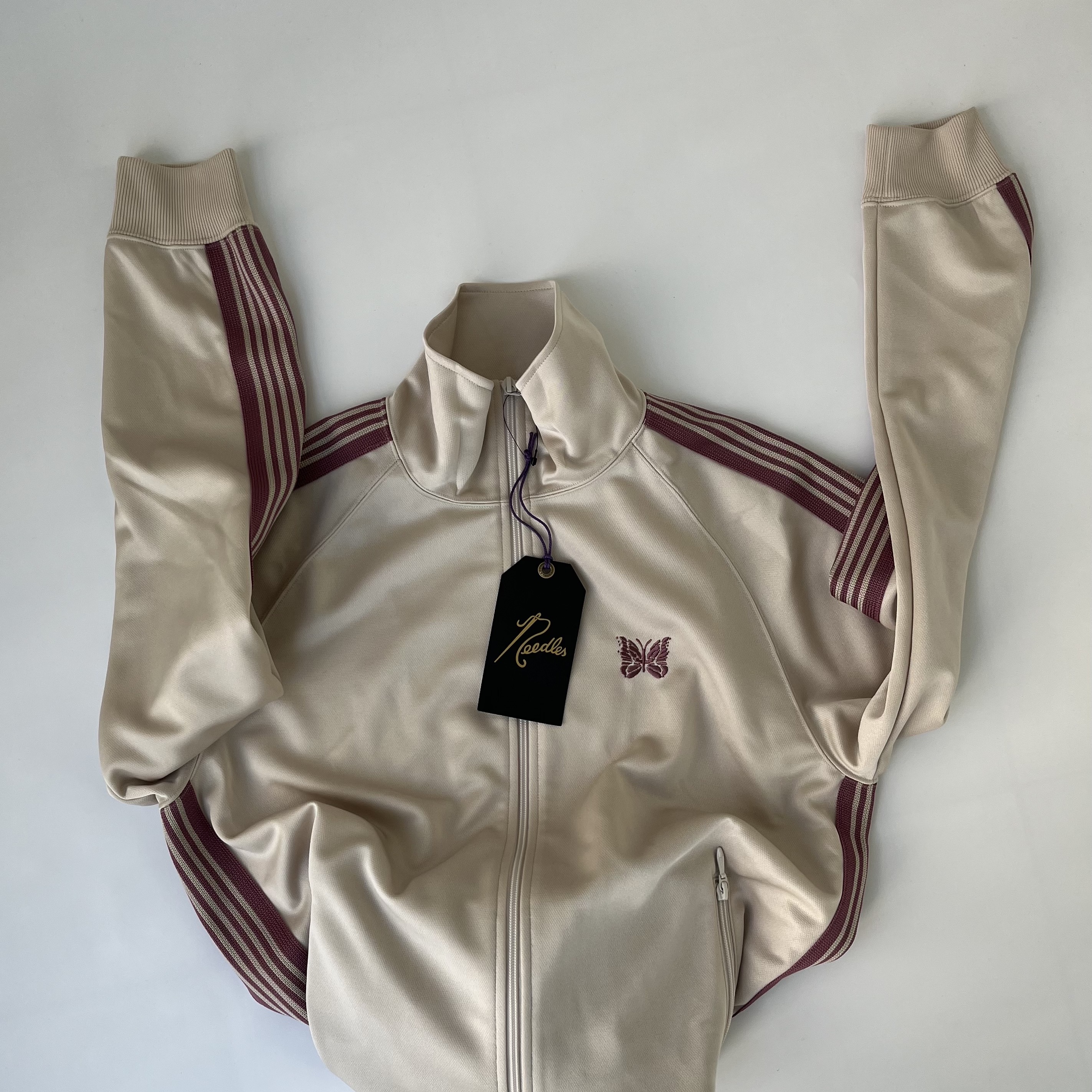 Needles Track Jacket Poly Smooth Ivory, Needles Poly Smooth Track Jacket Saxophone 착용 스타일 - 5