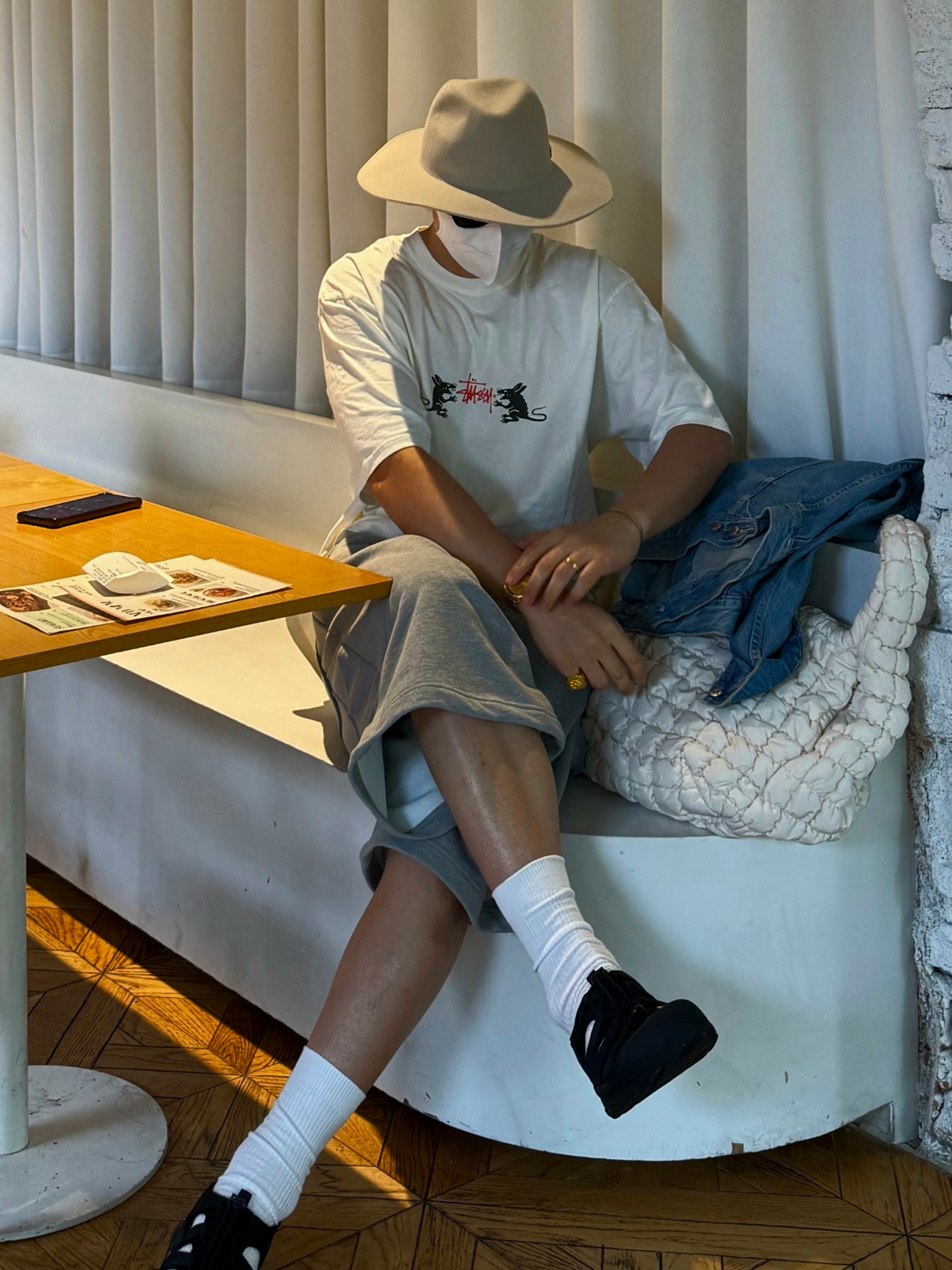 MJD Wide Carpenter Bermuda Shorts Melange Grey, (W) Keen Newport H2 Triple Black 착용 스타일