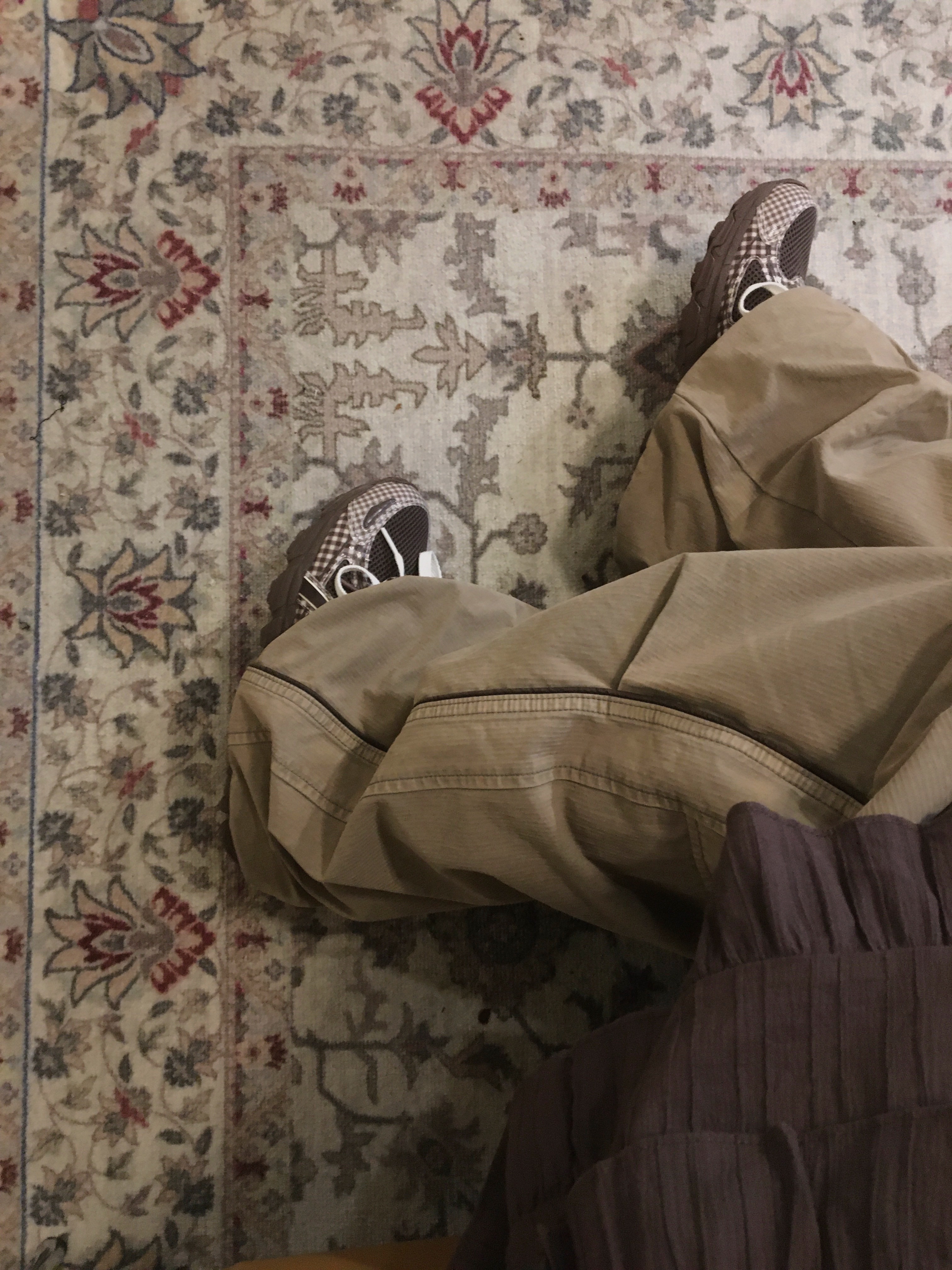 Asics x Story mfg. Gel-Venture 6 Reddish Brown, Hatchingroom Snow Track Pants Vintage Beige 착용 스타일 - 4