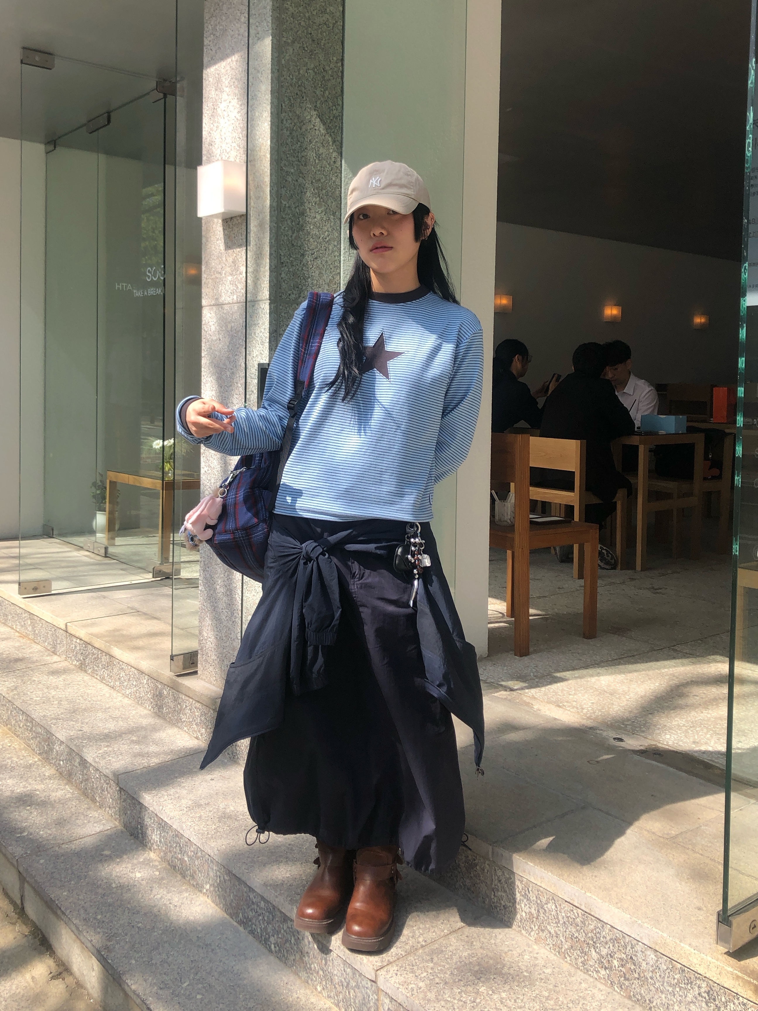 BadBlue Stripe My Little Star L/S Blue, BadBlue My Little Star L/S Chocolate 착용 스타일 - 2