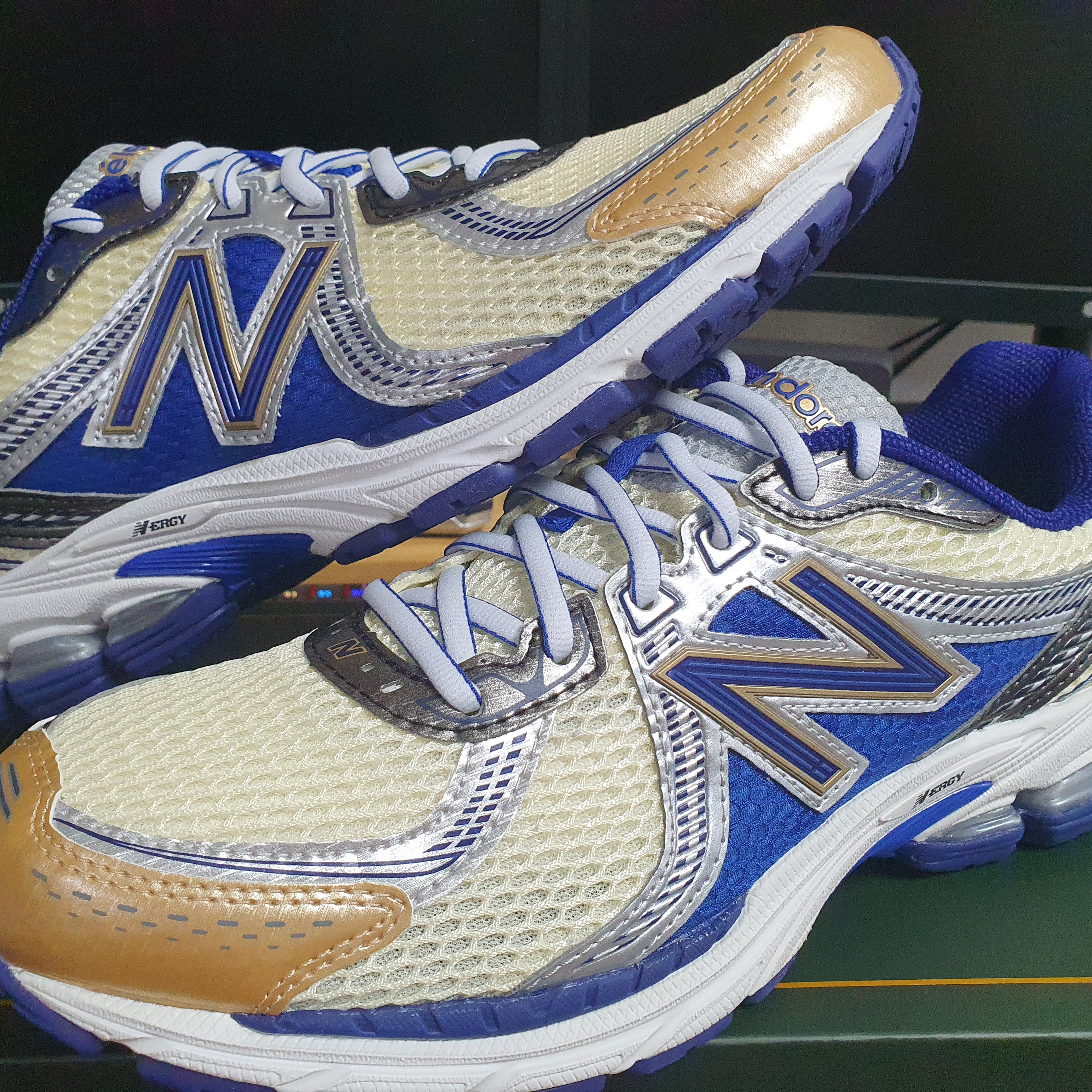 New Balance x Aime Leon Dore 860v2 Blue 착용 스타일