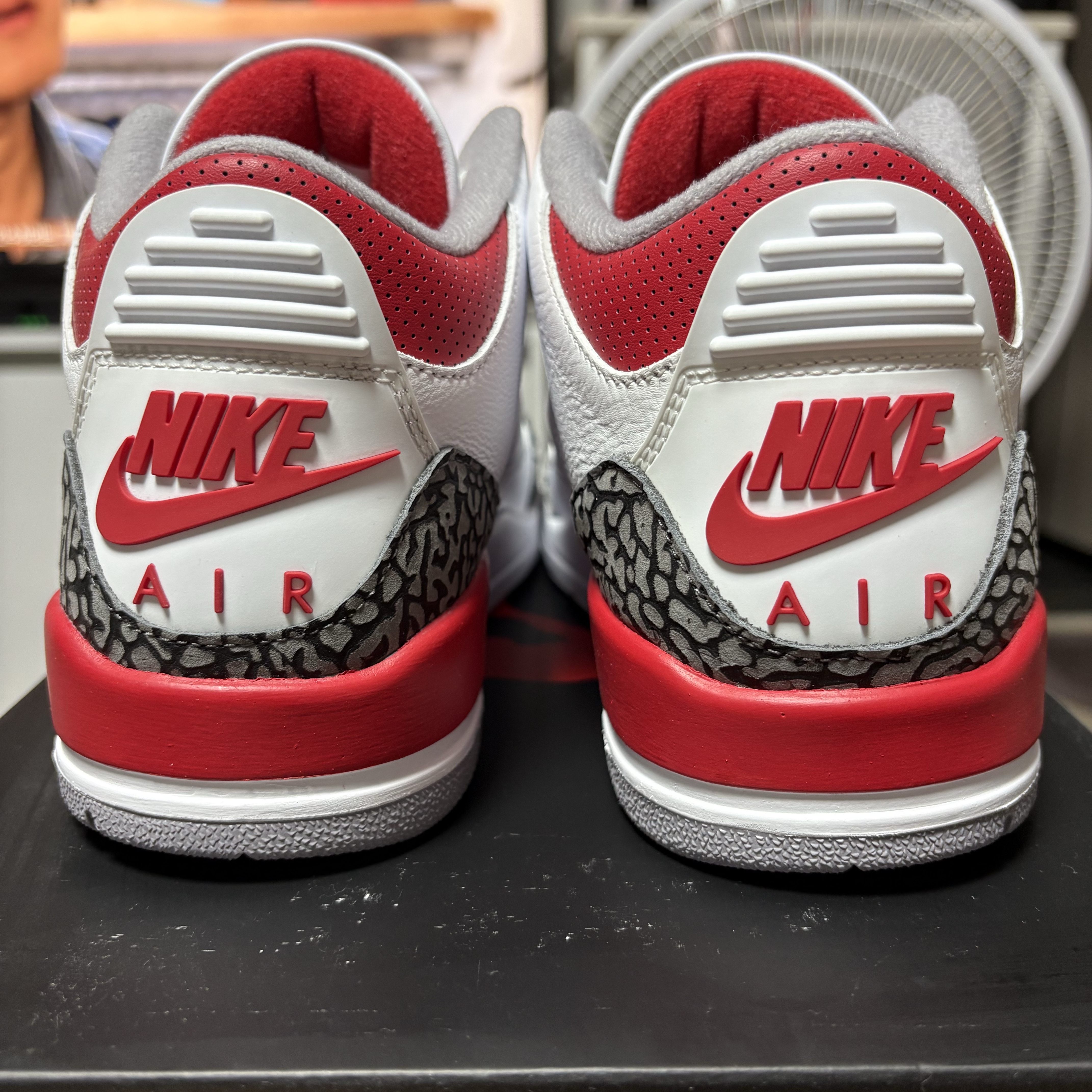 Jordan 3 Retro Fire Red 2022 착용 스타일 - 5