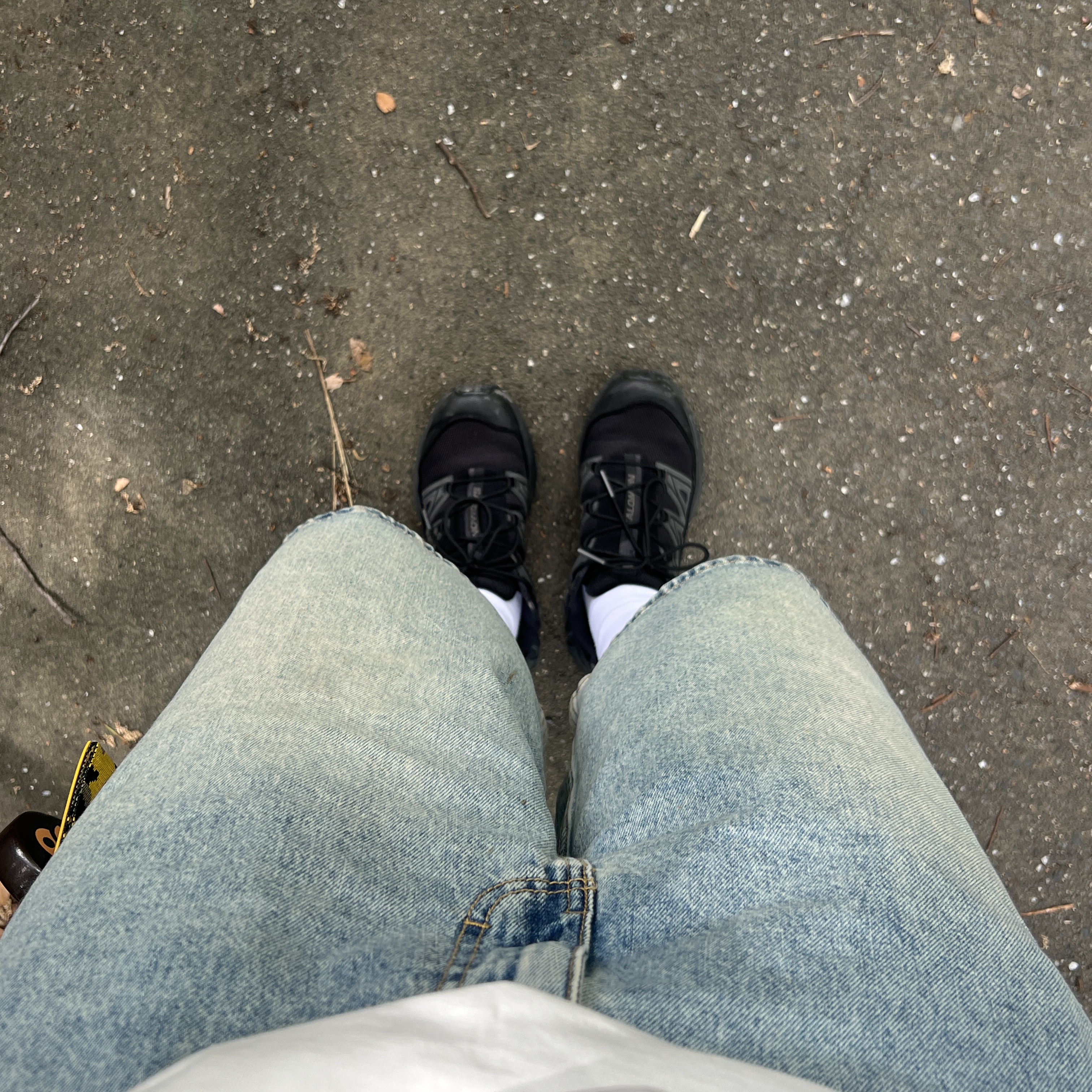 Salomon XT-6 Expanse Black Ebony 착용 스타일