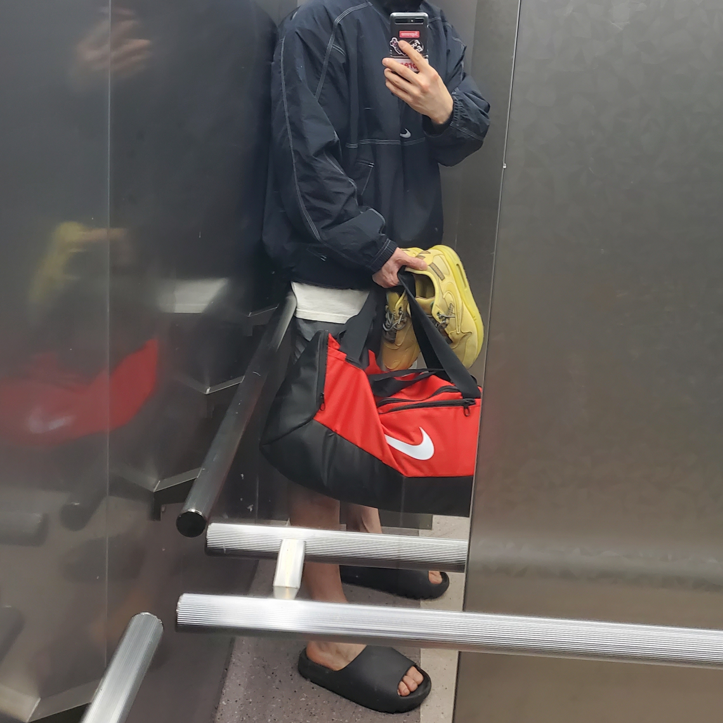 Supreme x Nike Ripstop Pullover Black - 24SS 착용 스타일