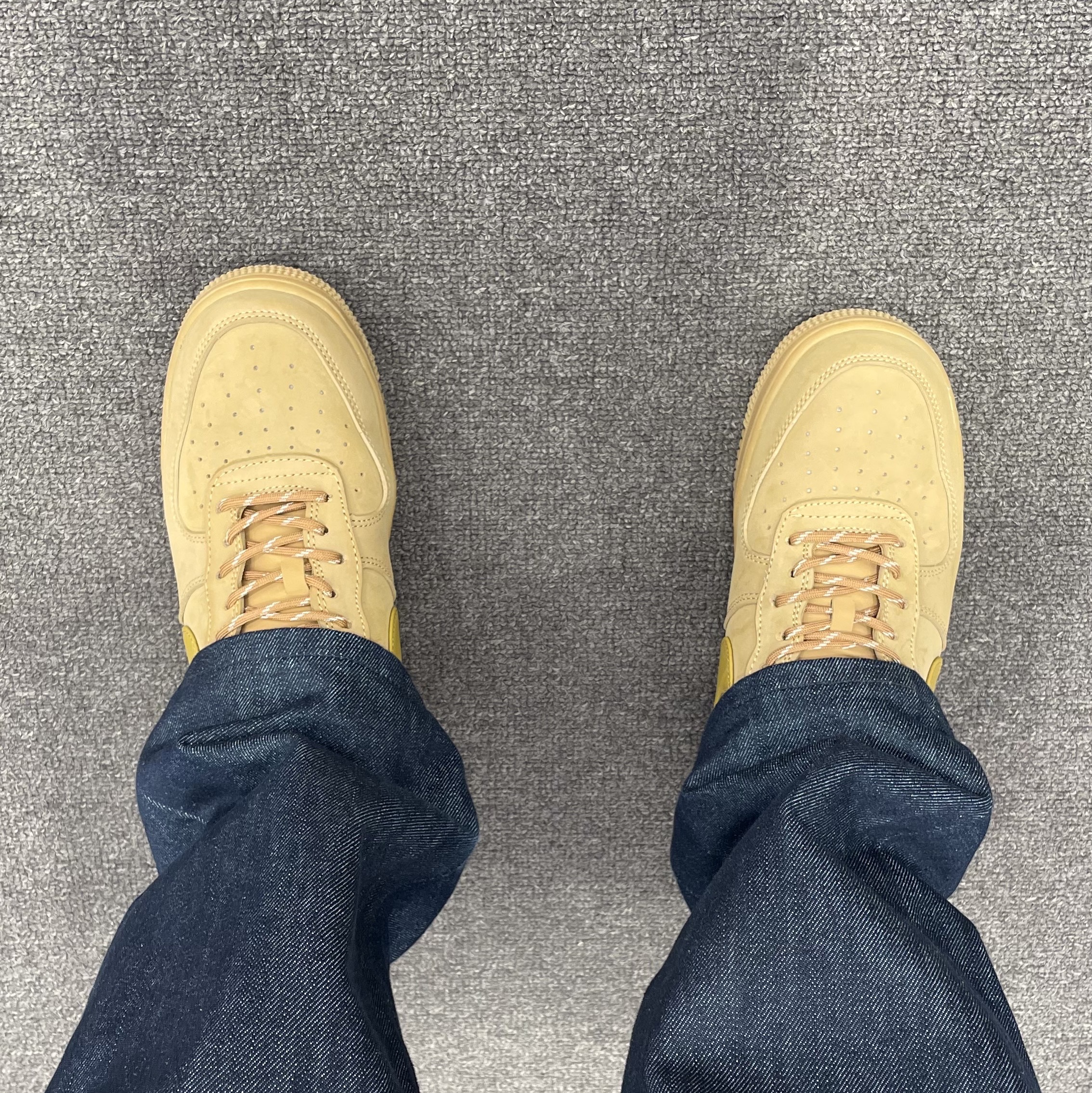 Nike Air Force 1 '07 WB Flax 착용 스타일 - 2