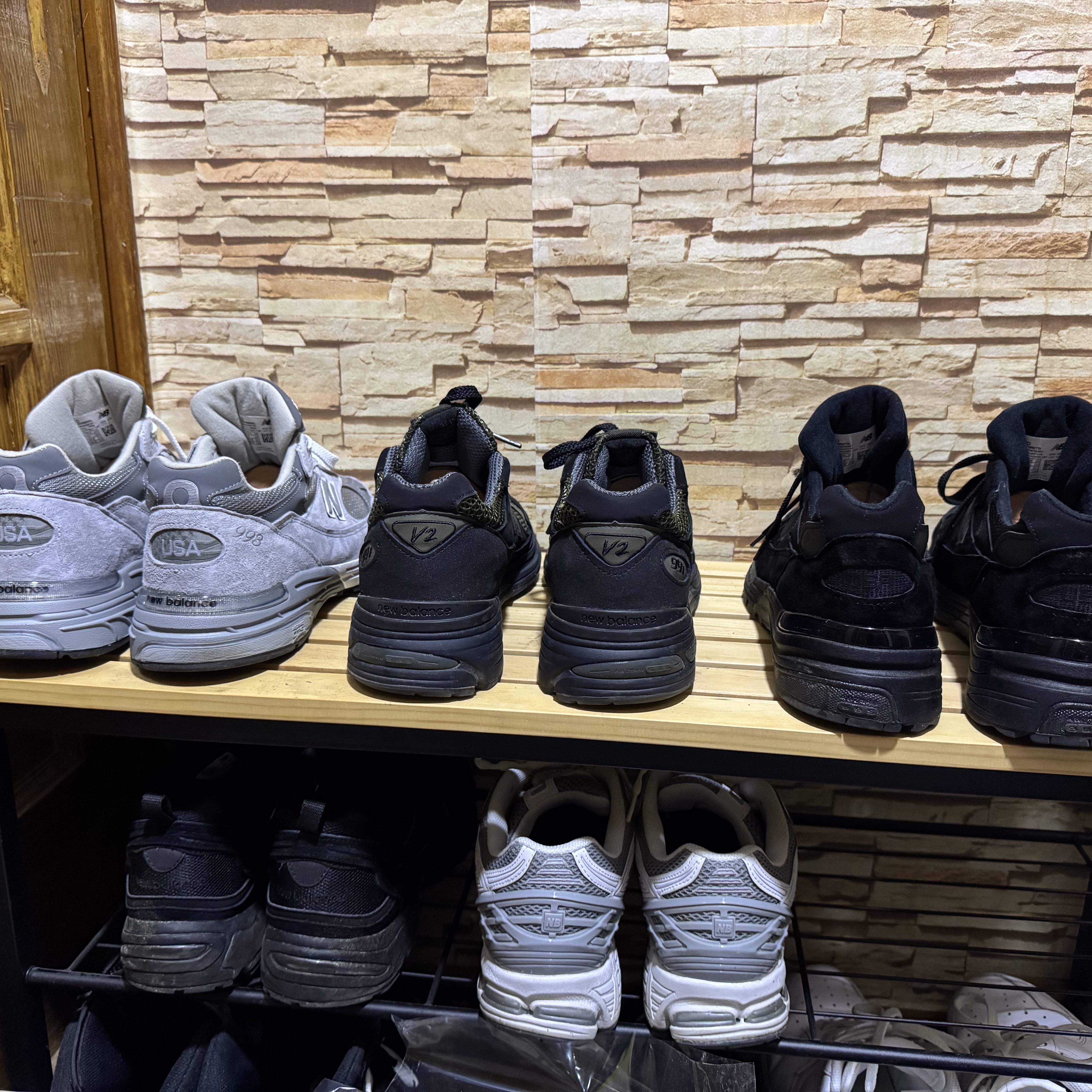 New Balance 992 Made in USA Core Black, New Balance 993 Made in USA Grey - D Standard 착용 스타일
