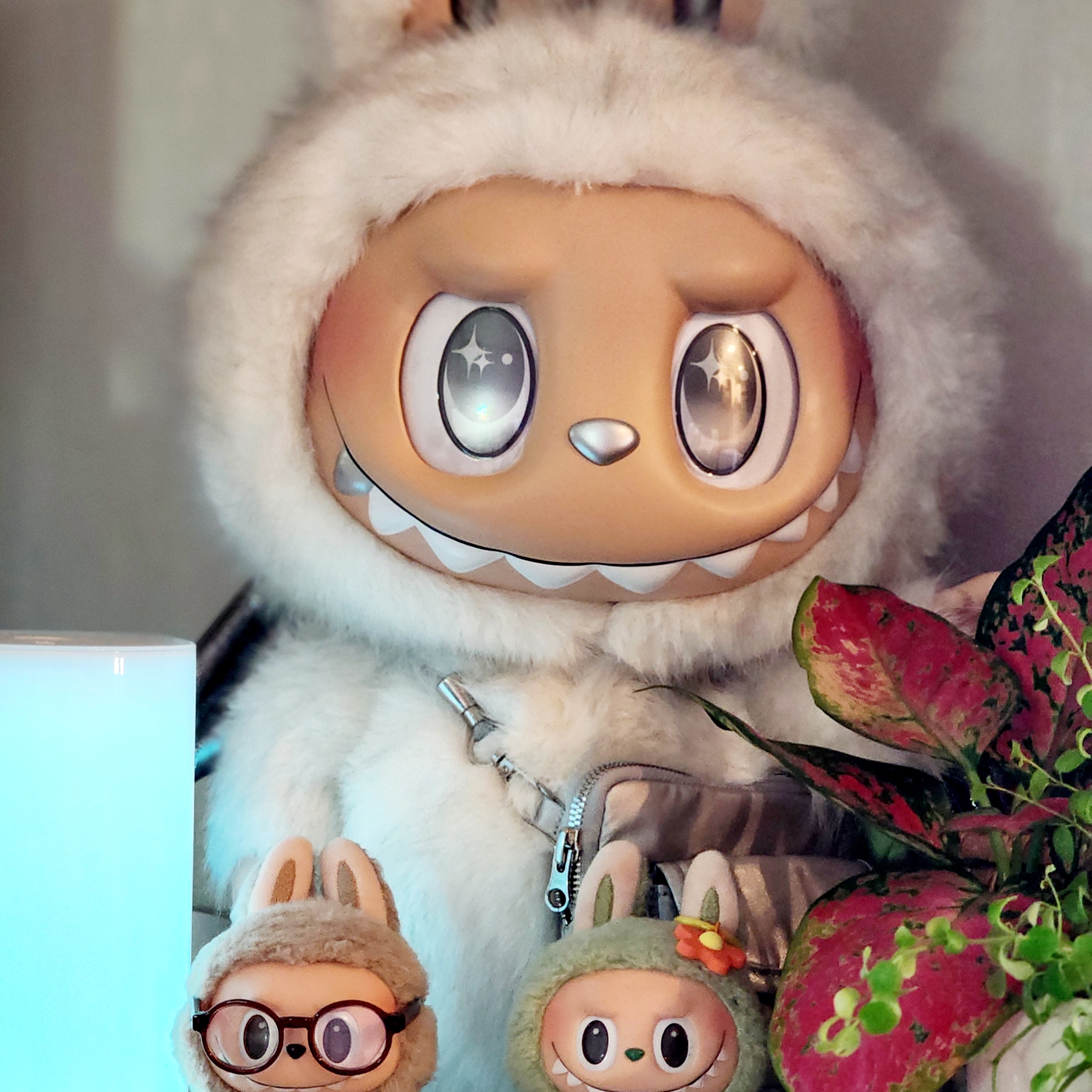 Pop Mart The Monsters Zimomo Angel In Clouds Vinyl Face Doll 착용 스타일