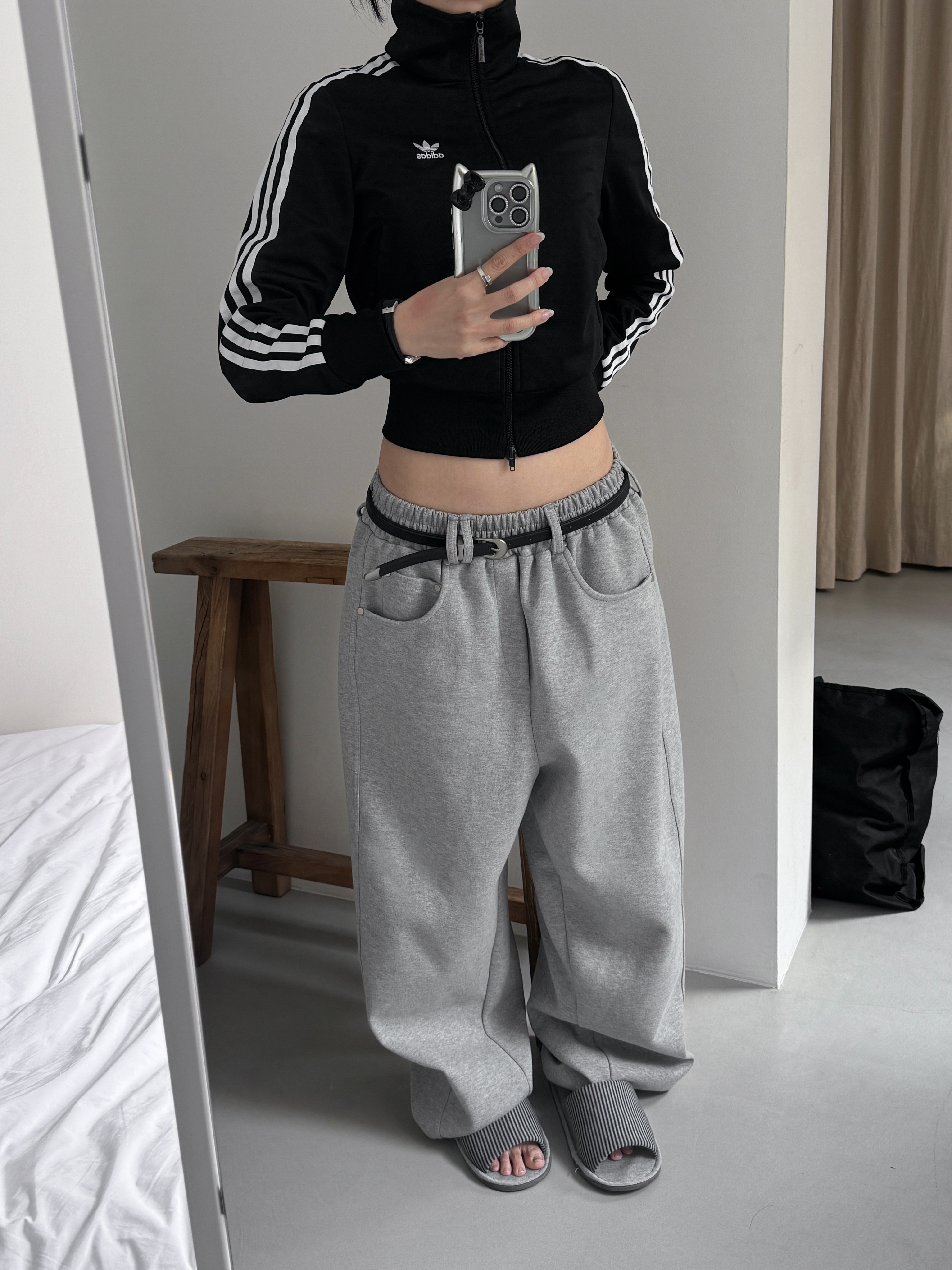 (W) Adidas Adicolor Classic Firebird Track Top Black - KR Sizing ์ฐฉ์ฉ ์คํ์ผ - 5