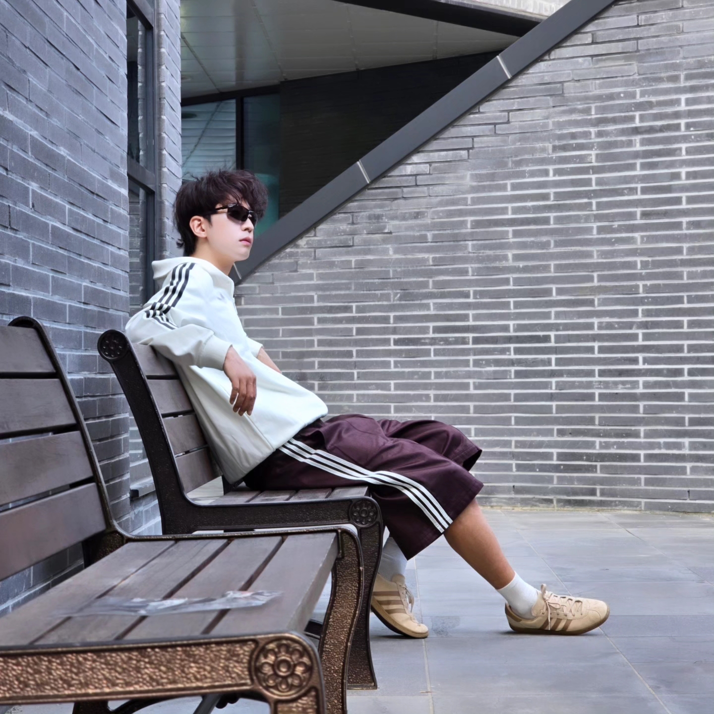 Adidas German Beckenbauer Track Top Off White - KR Sizing, Adidas German Beckenbauer Track Top Off White - US Sizing 착용 스타일 - 3
