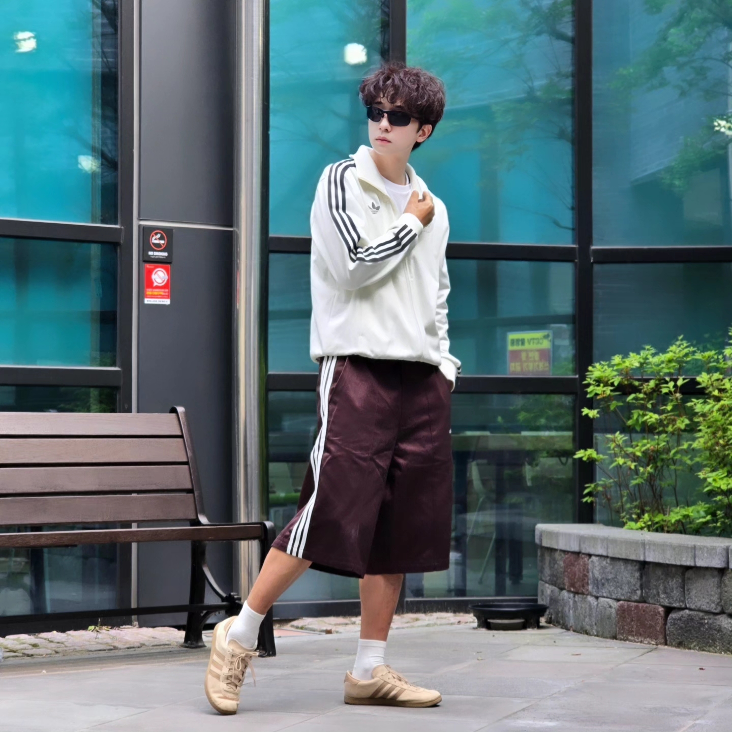 Adidas German Beckenbauer Track Top Off White - KR Sizing, Adidas German Beckenbauer Track Top Off White - US Sizing 착용 스타일 - 4